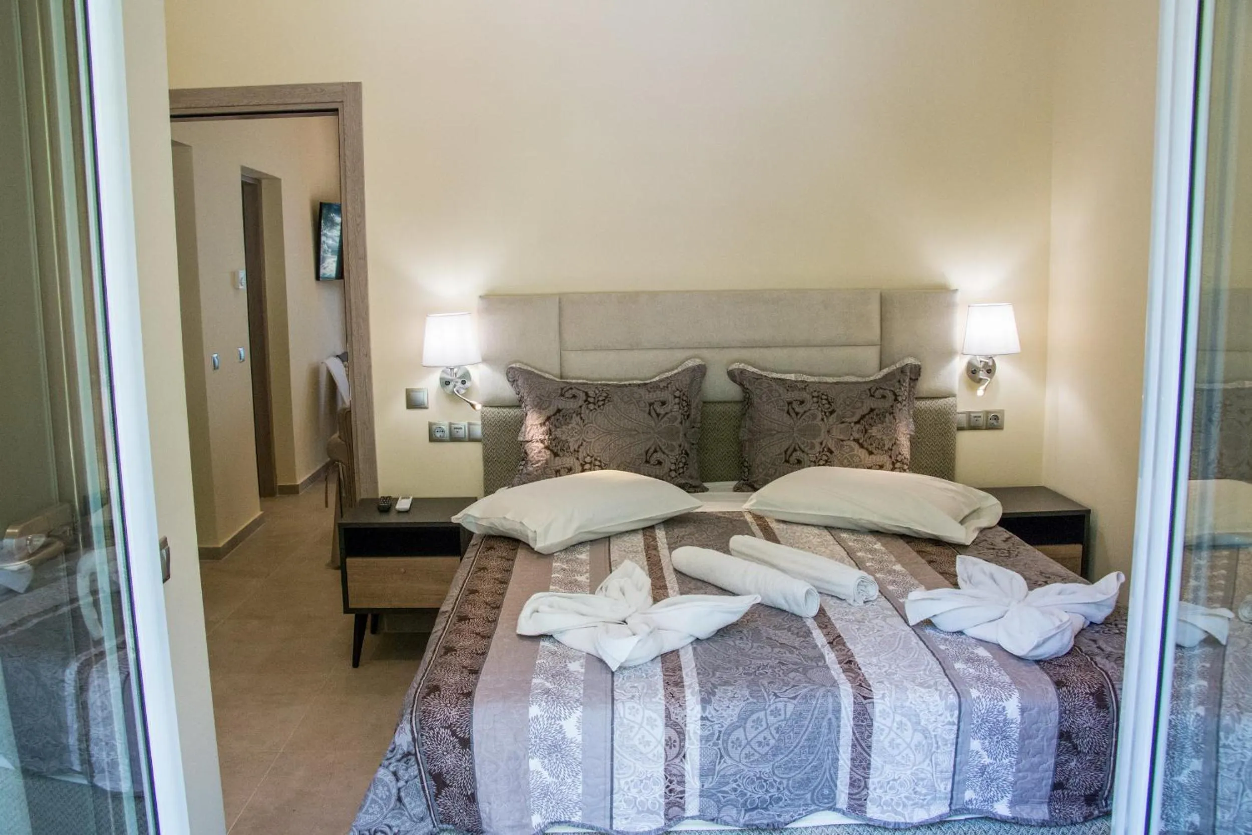 Bed in Glyfada Beach Hotel