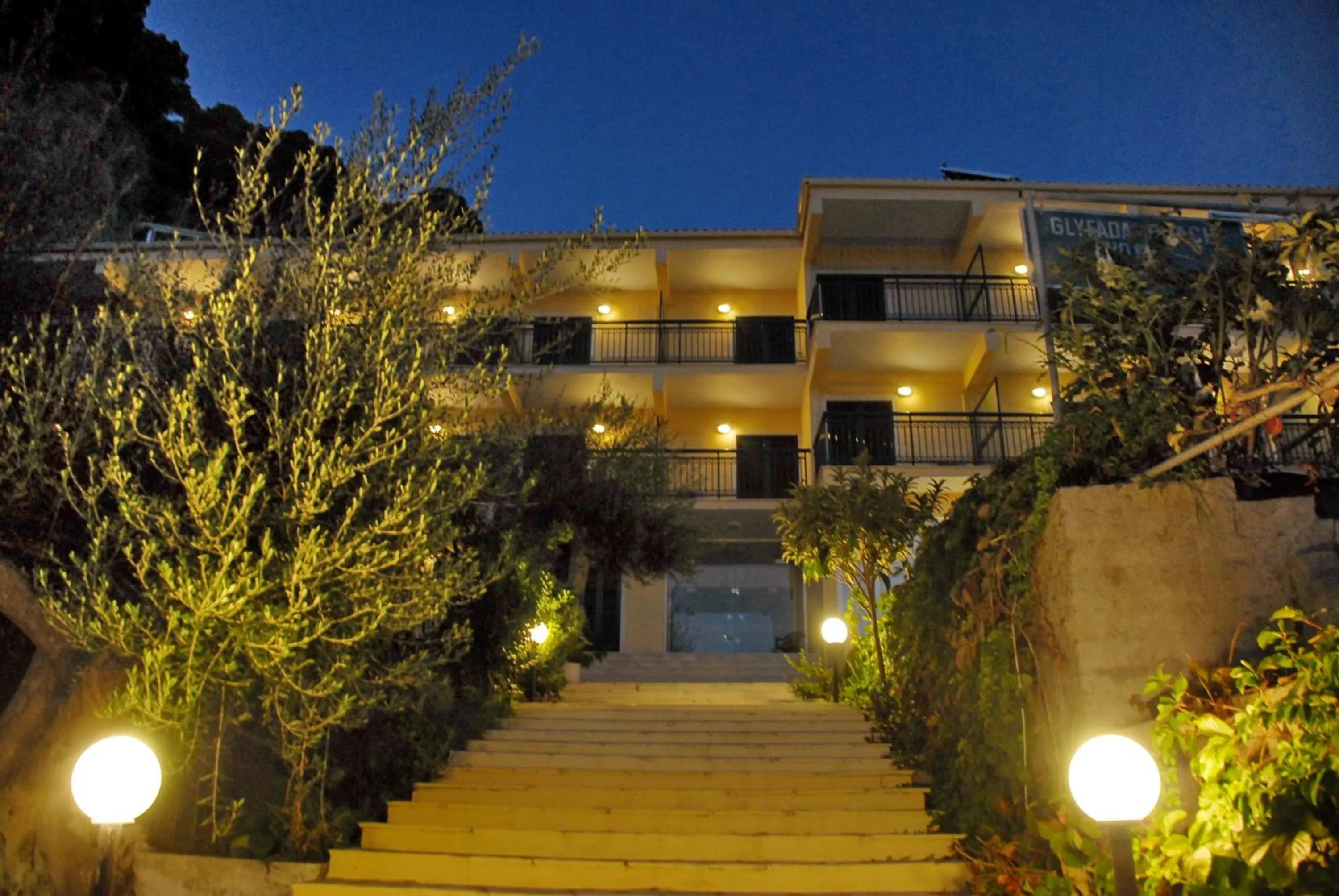 Facade/entrance in Glyfada Beach Hotel