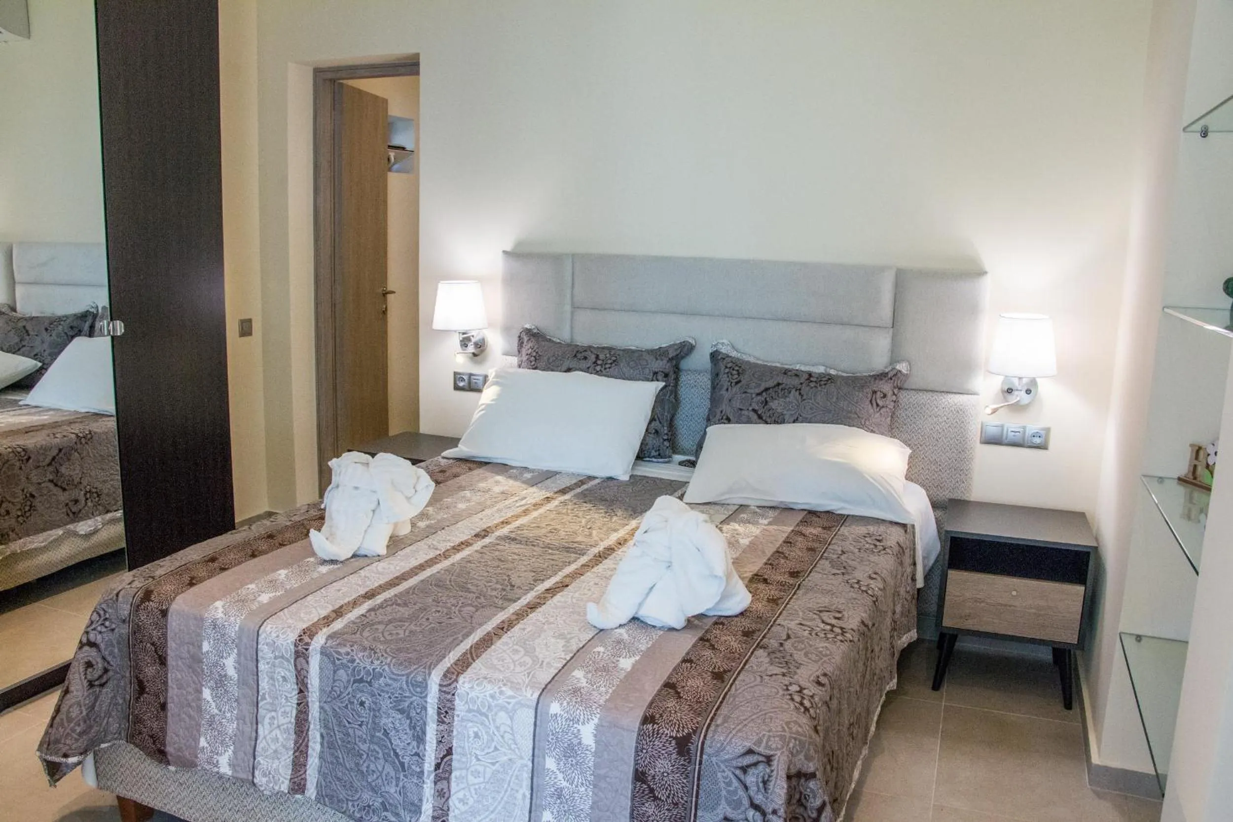 Bed in Glyfada Beach Hotel