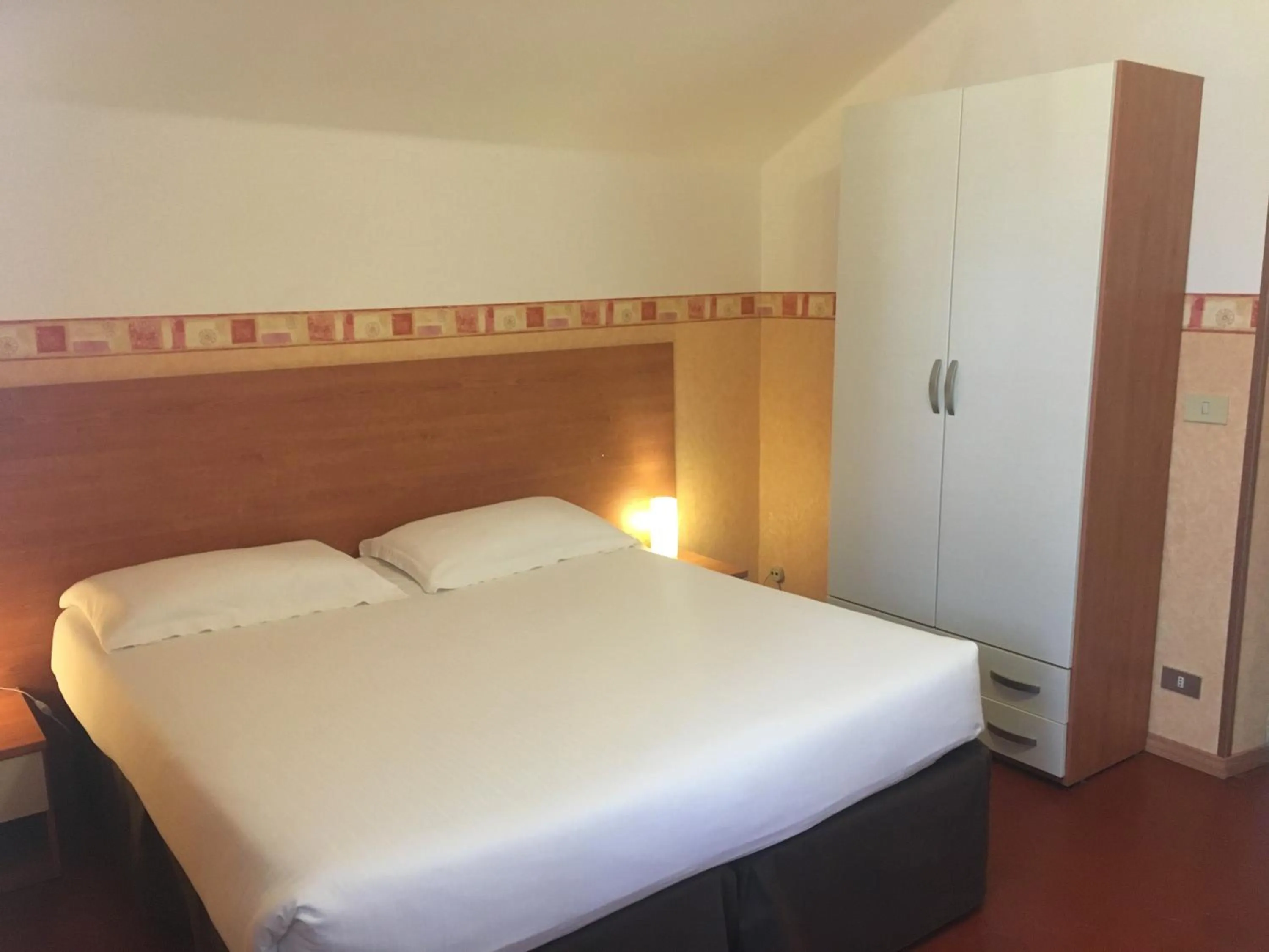 Photo of the whole room, Bed in Hotel Liberty