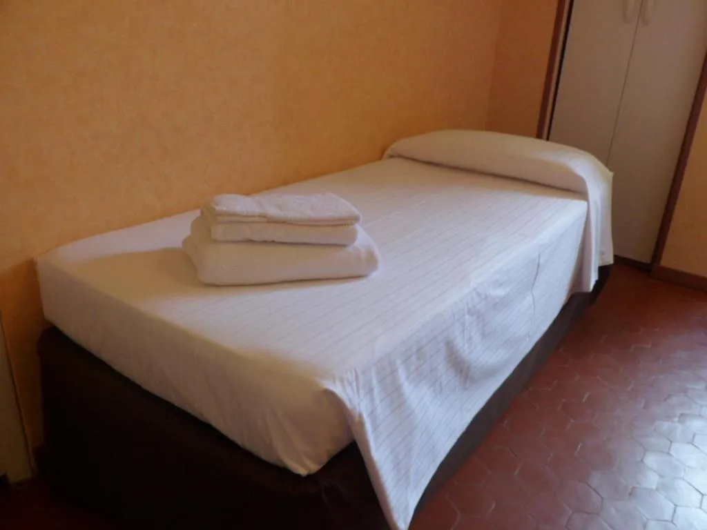 Bed in Hotel Liberty