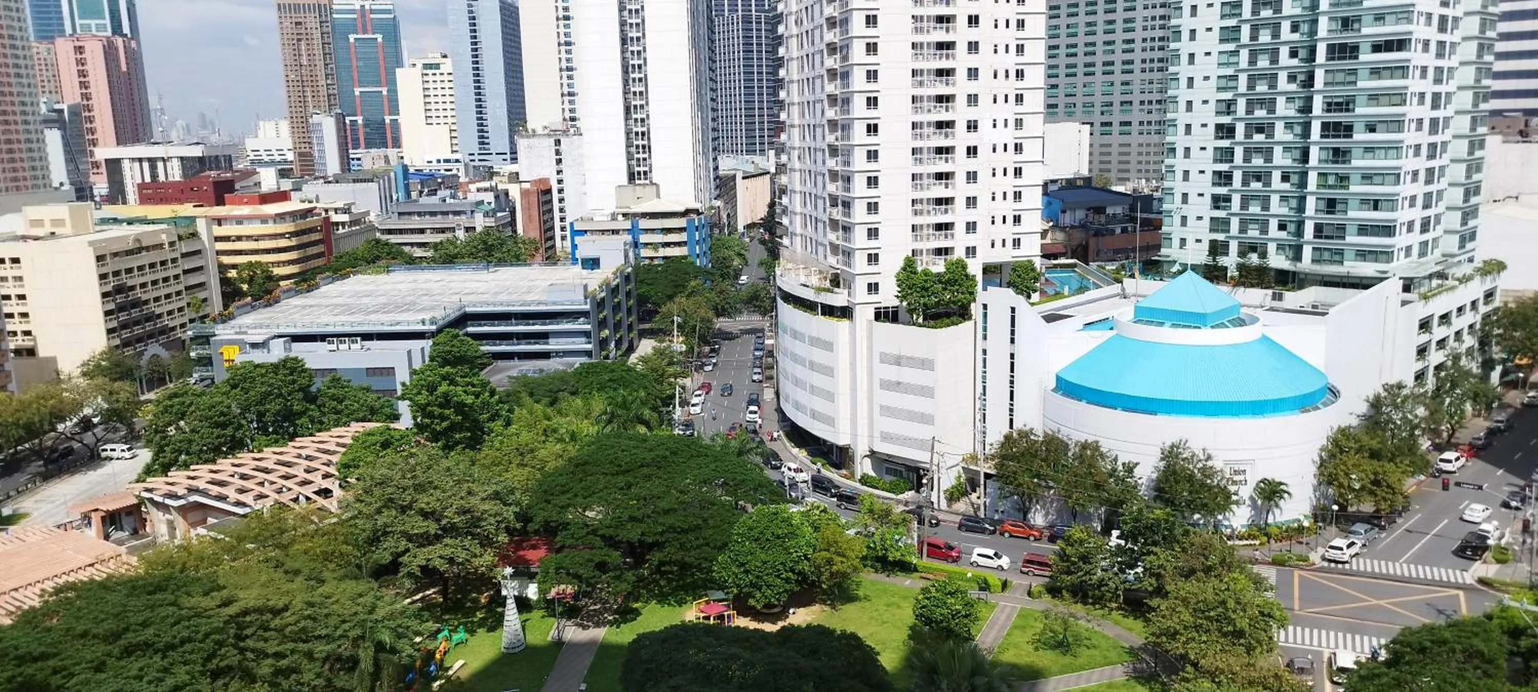 Garden view in KL Executive Greenbelt (KLX)