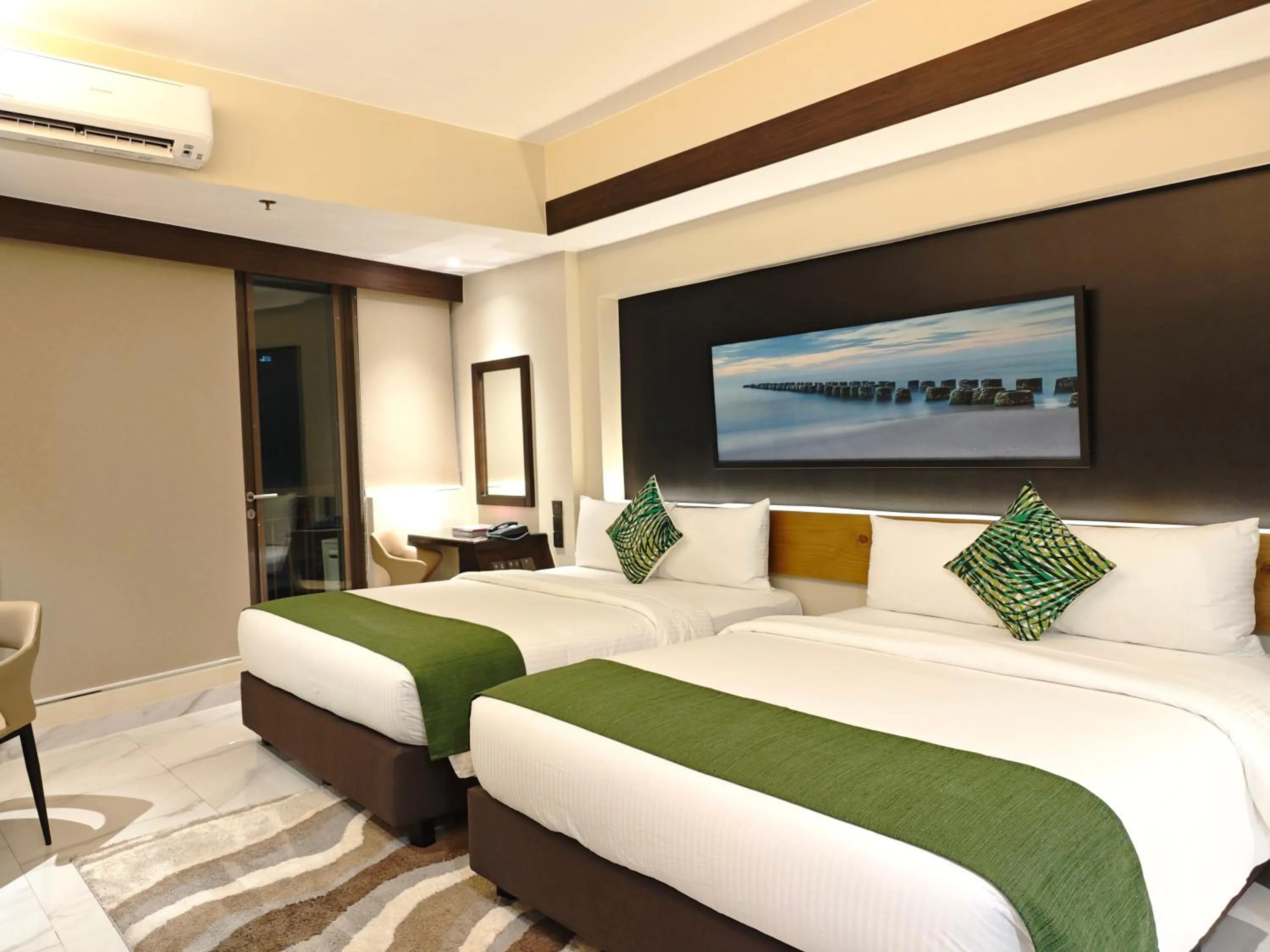 Bed in KL Executive Greenbelt (KLX)