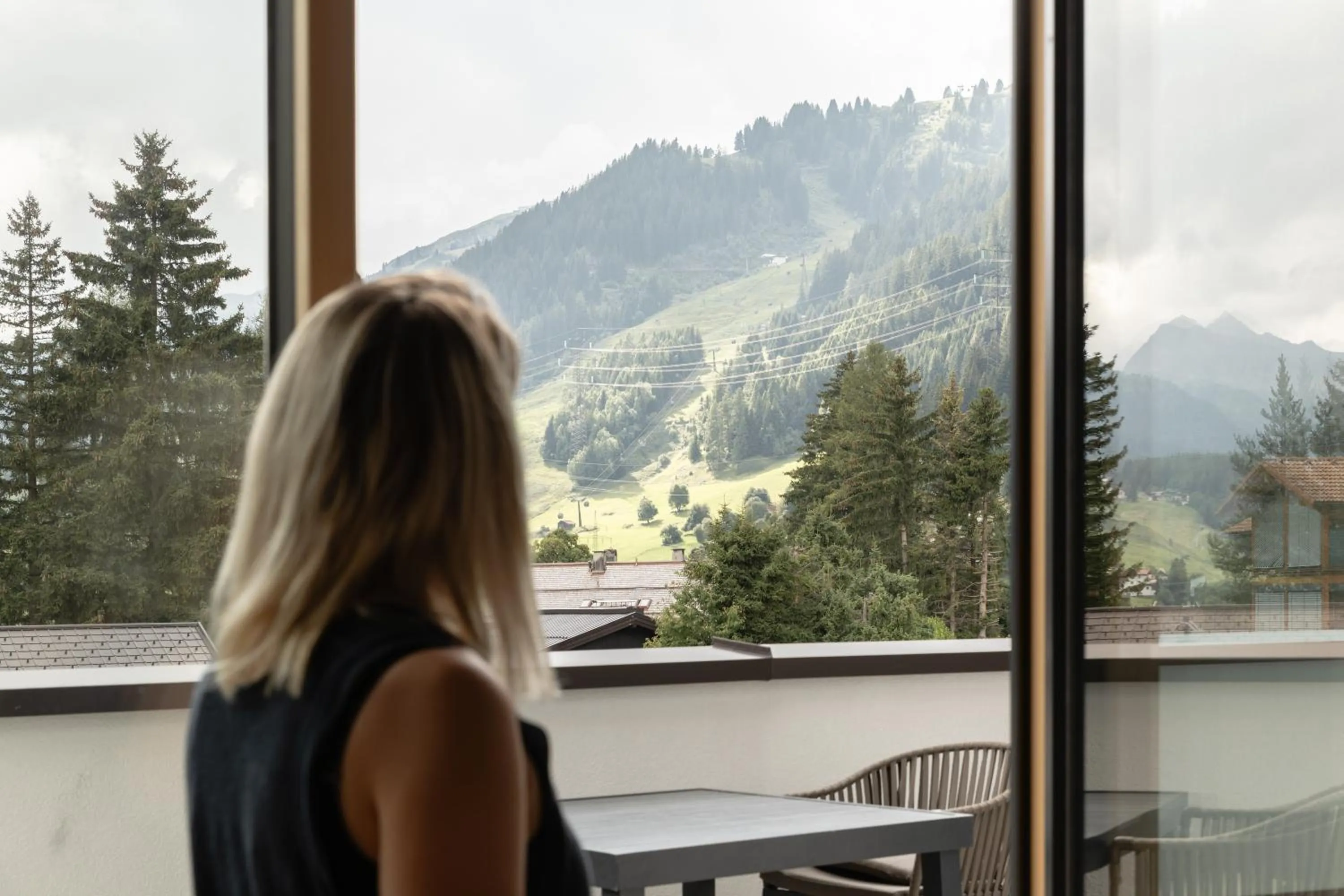 Mountain view in Rosa Canina Superior