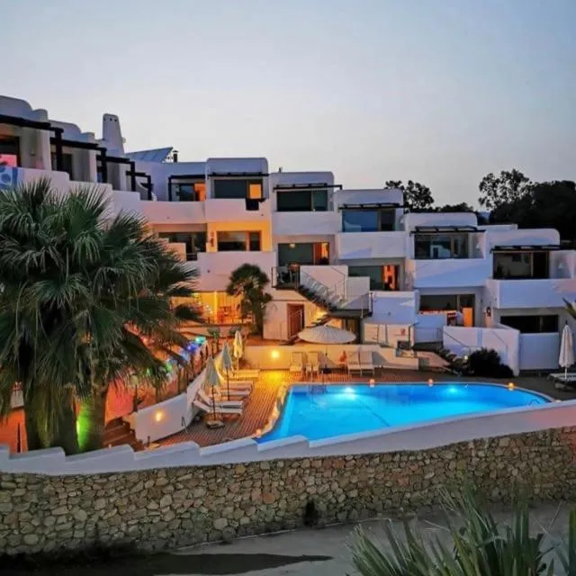 Property building in Boutique Hotel El Tio Kiko