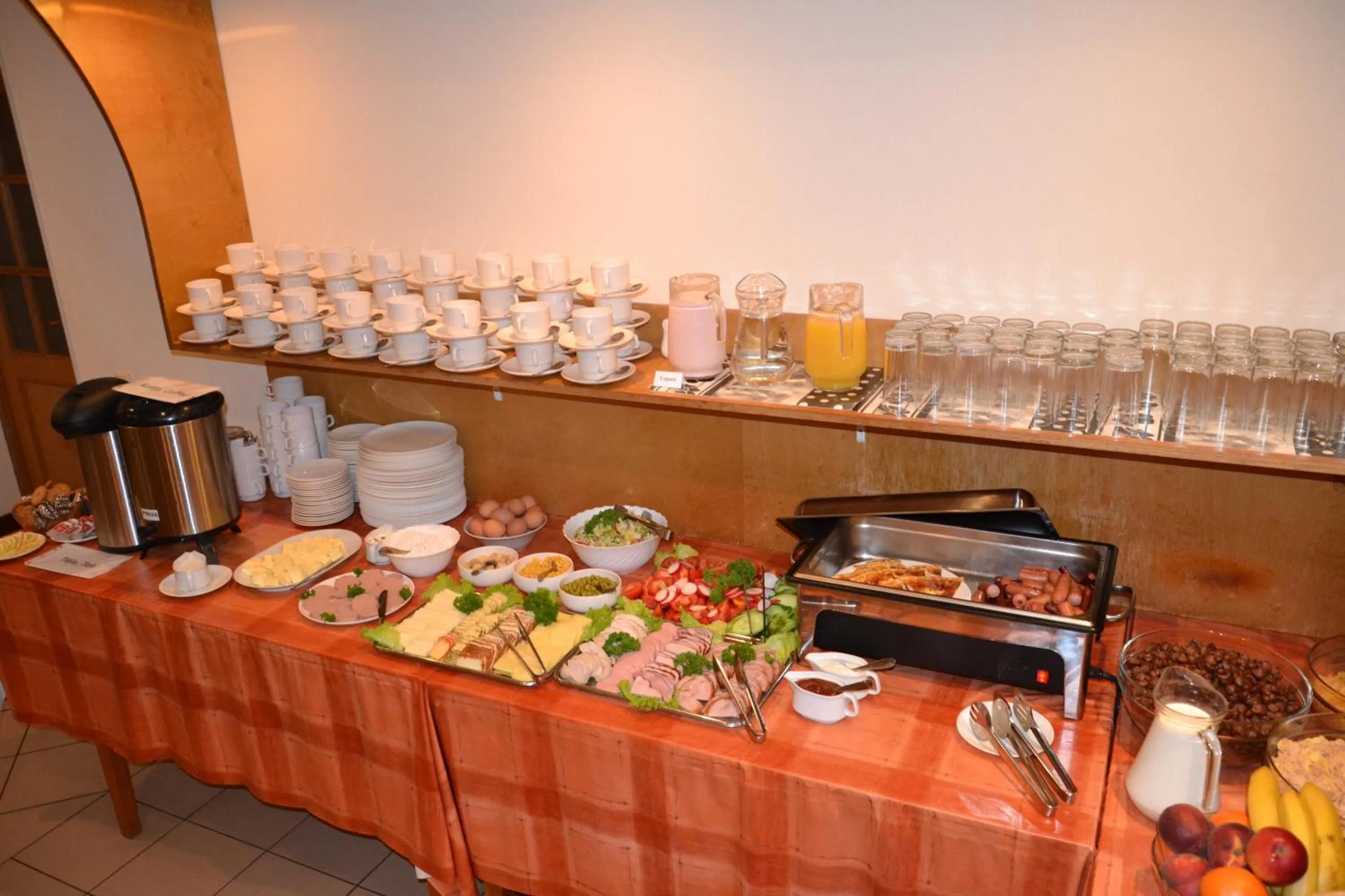 Breakfast in Hotel Vilmaja