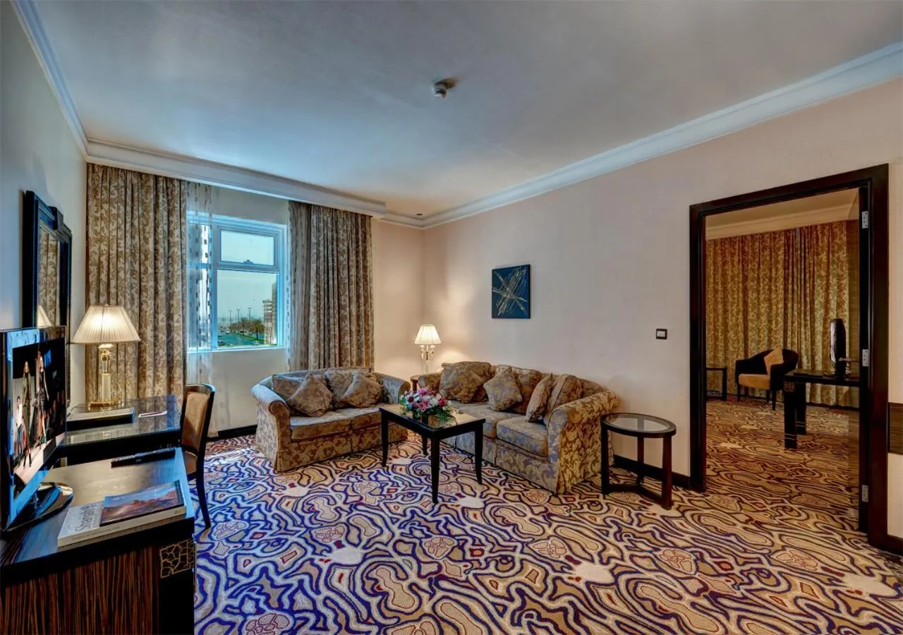 Living room in Sharjah Palace Hotel