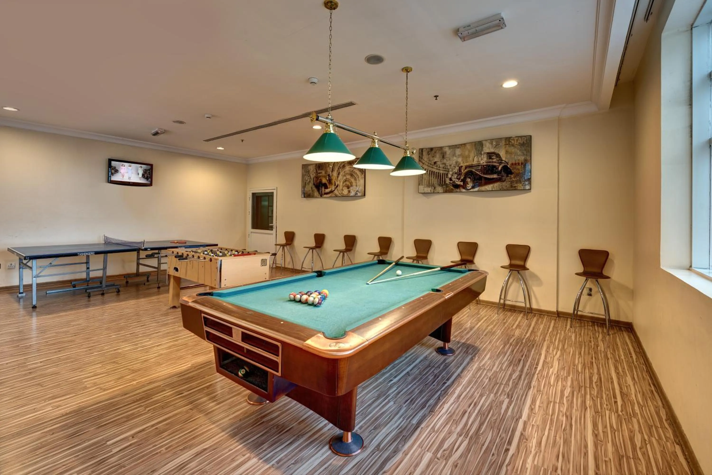 Billiard in Sharjah Palace Hotel