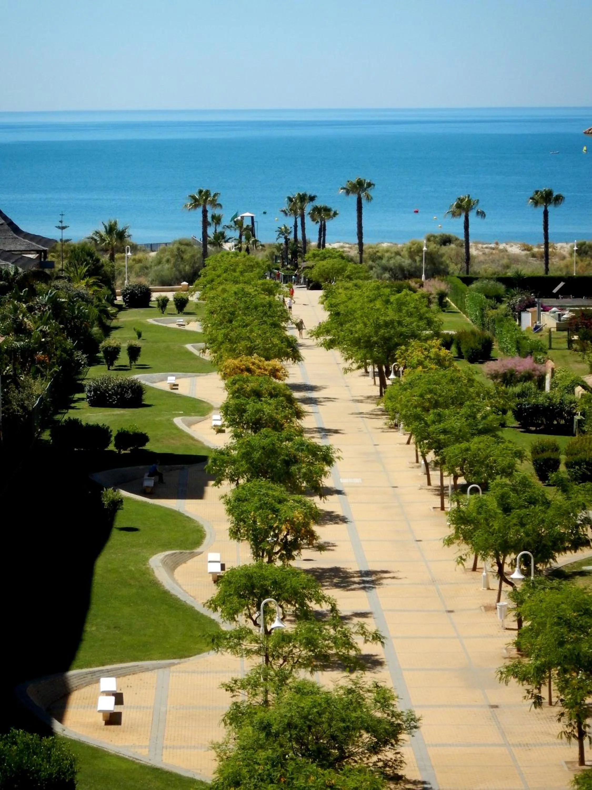 Beach in Ohtels Islantilla