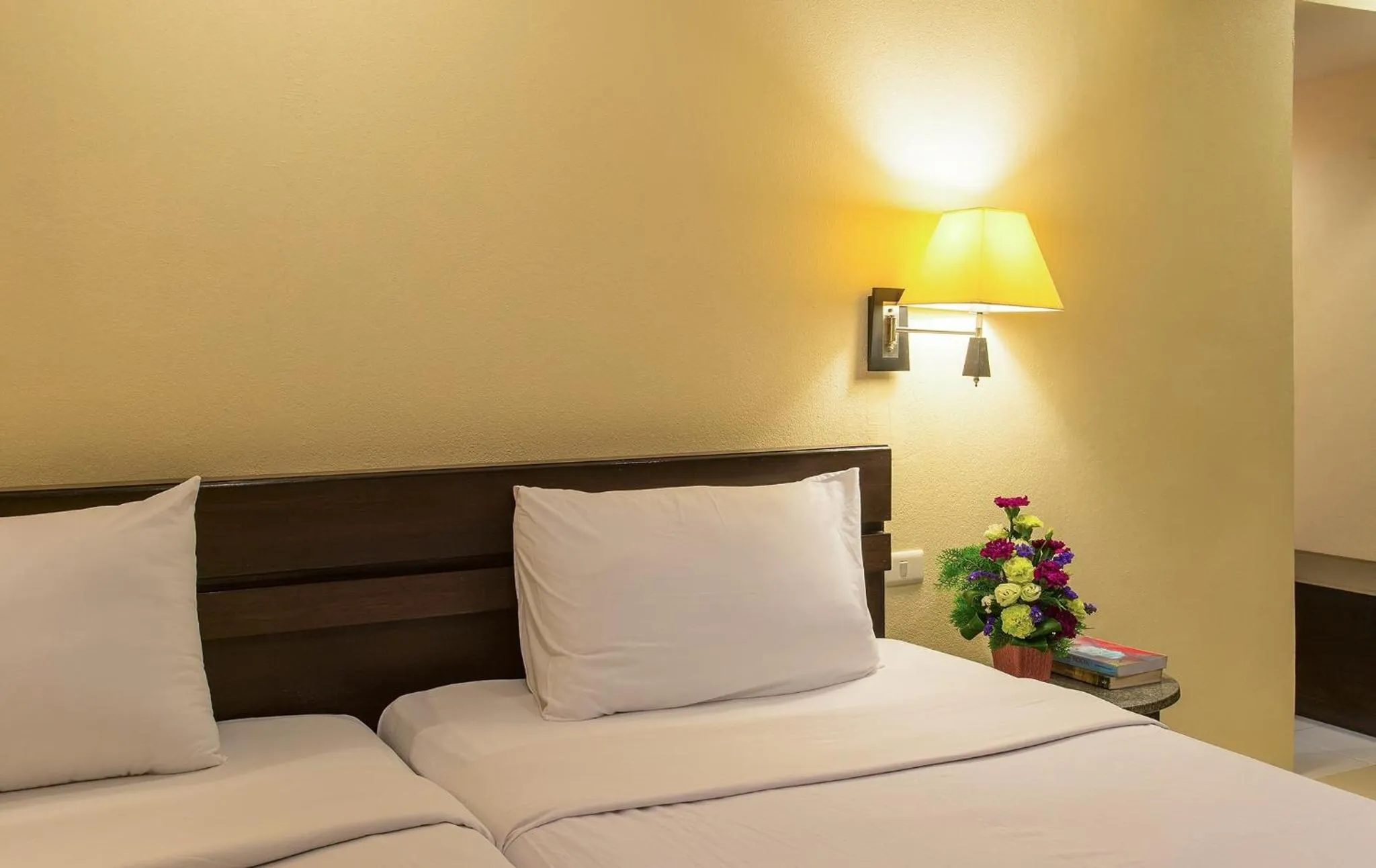 Bed in Krabi City Seaview Hotel