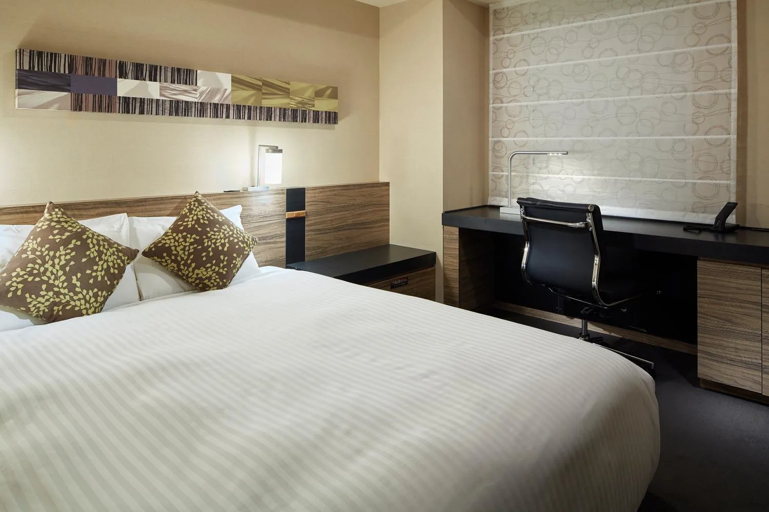 Photo of the whole room, Bed in Mitsui Garden Hotel Sapporo