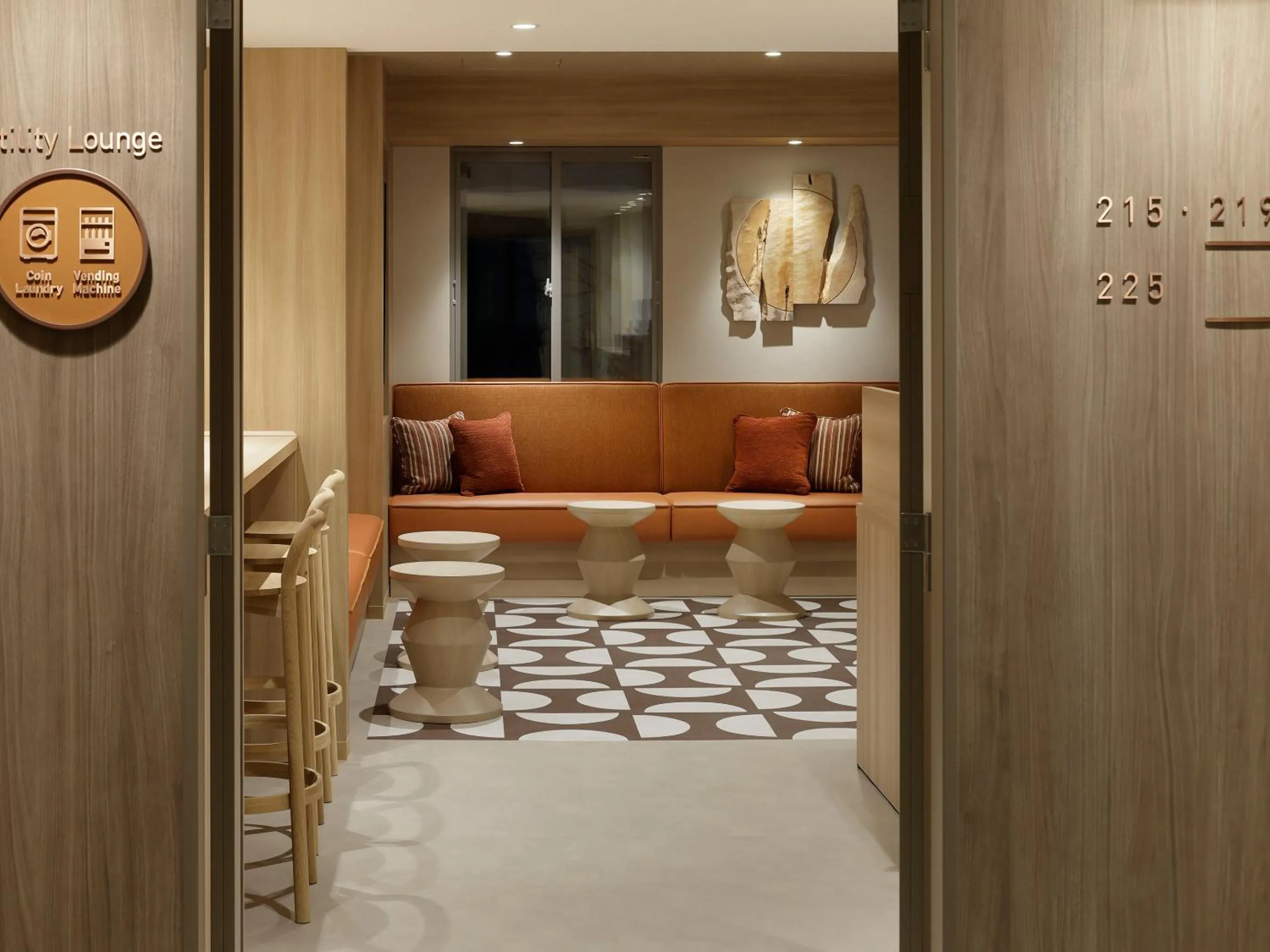 Lounge or bar in Mitsui Garden Hotel Sapporo