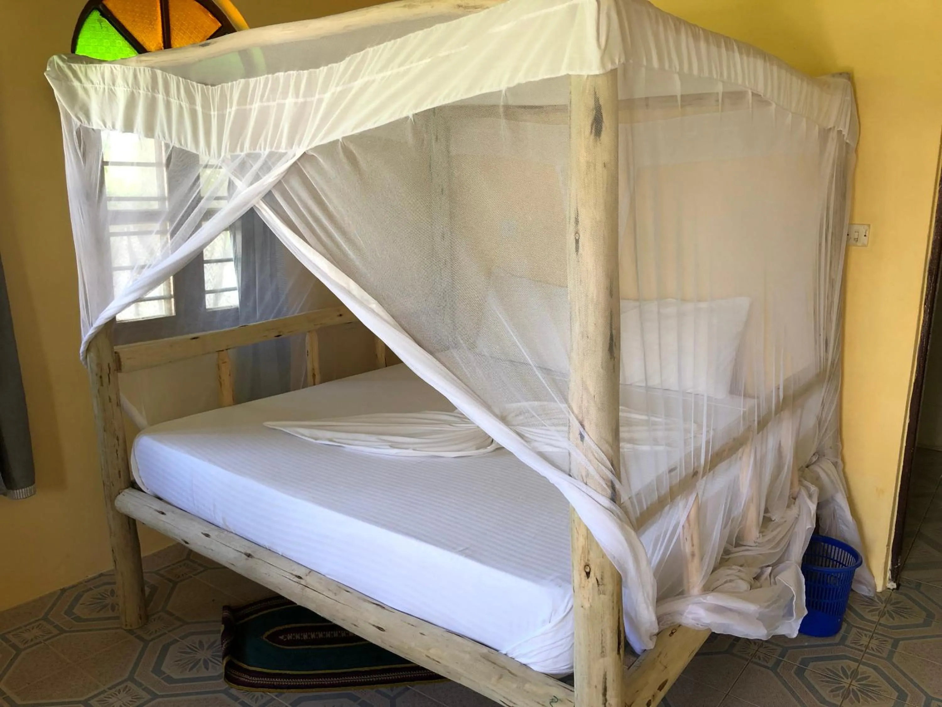 Bedroom, Bed in Blue Earth Beach Bungalow