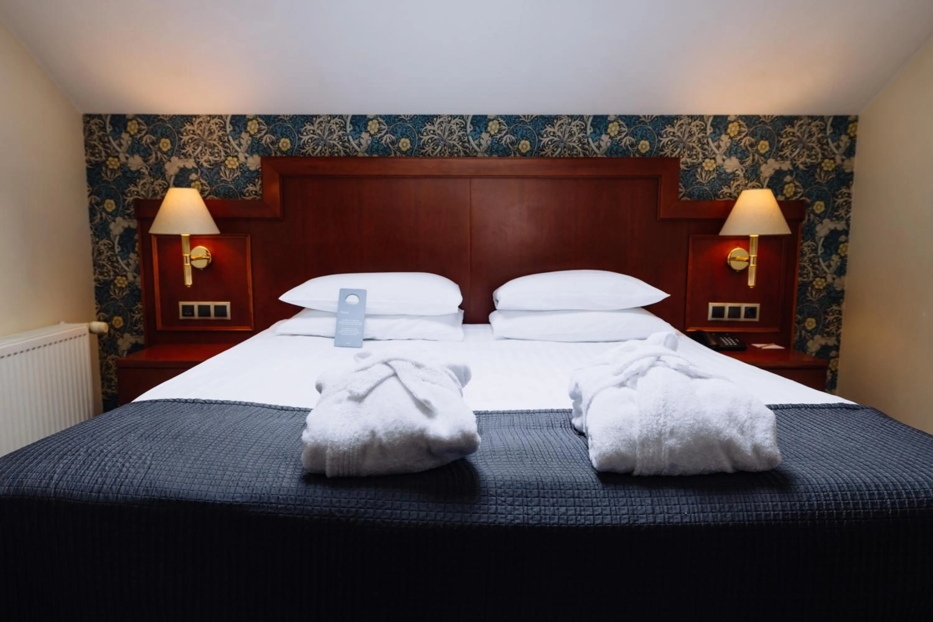 Bedroom, Bed in Hestia Hotel Jugend