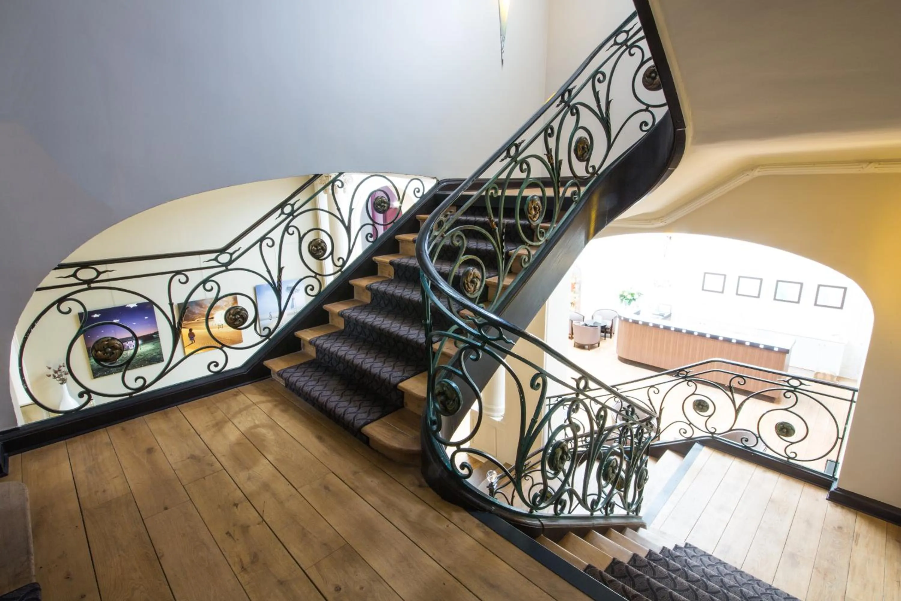 Decorative detail in Mercure Lille Roubaix Grand Hôtel