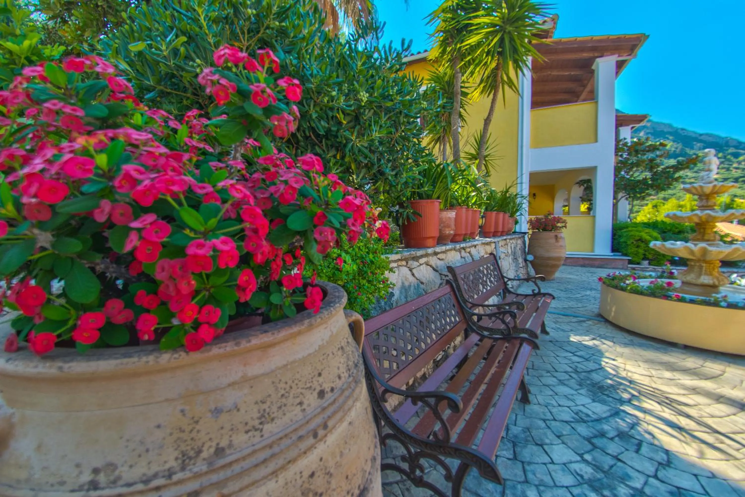 Patio in Sea View Village