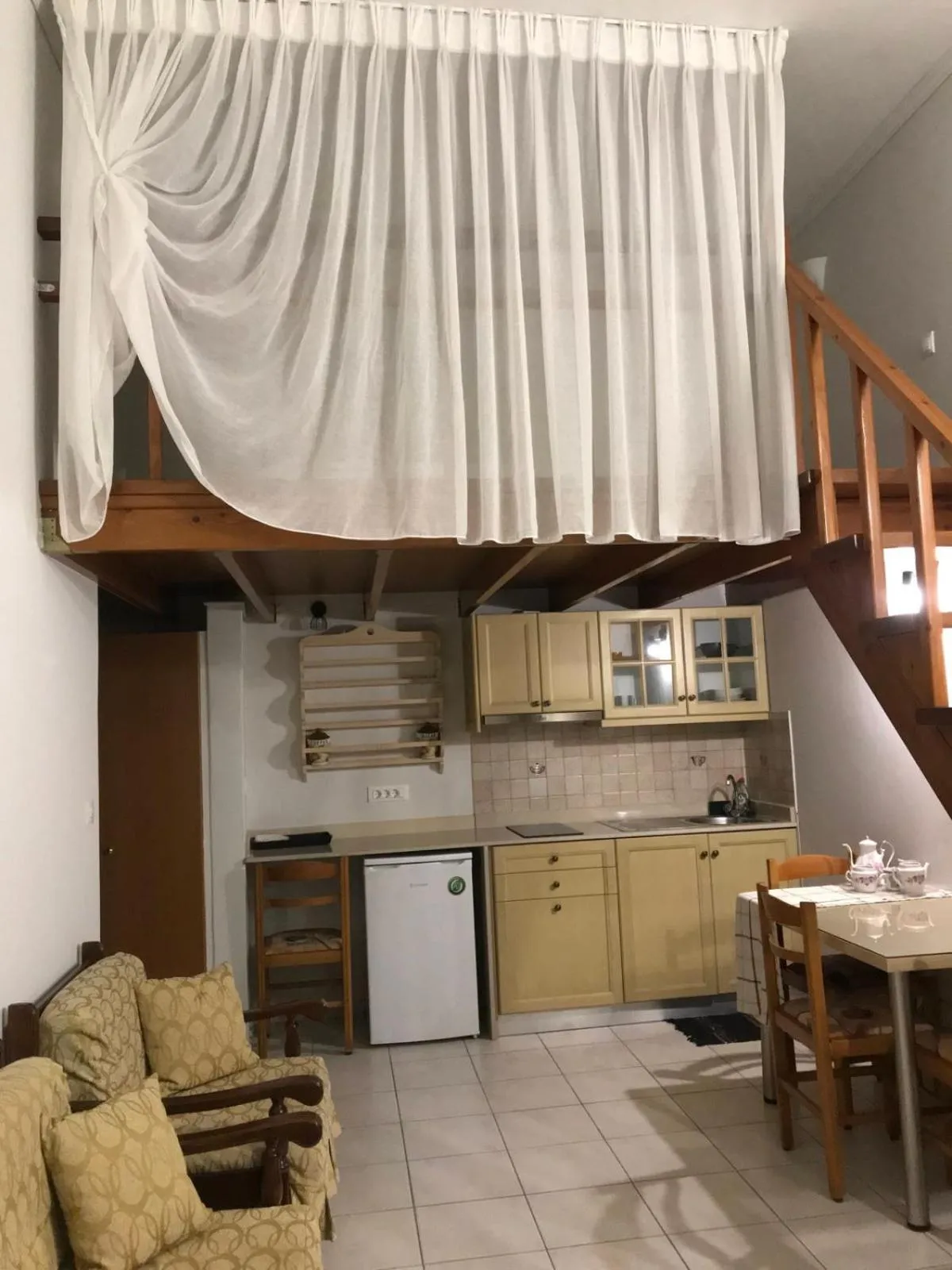 Vlycha Beach Apartments