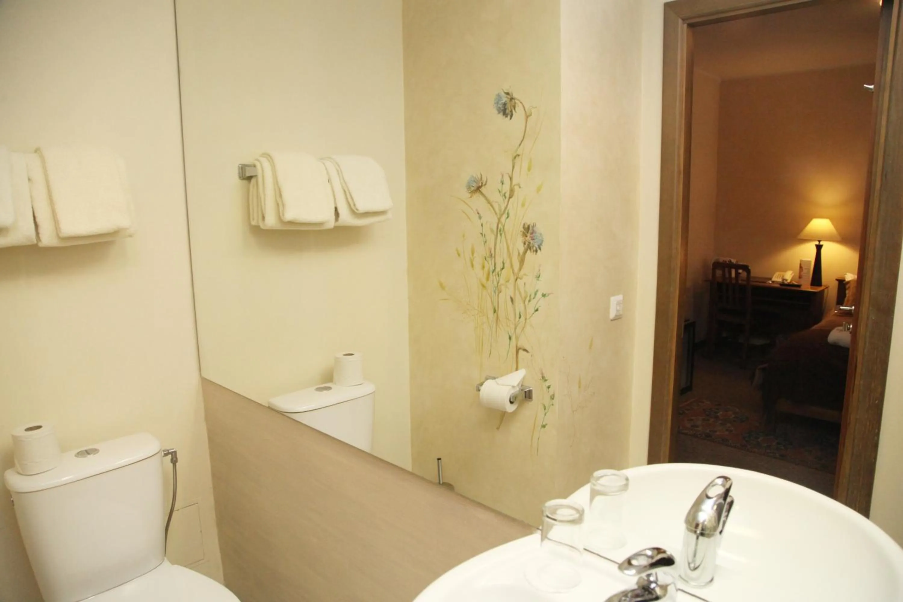 Shower in St. Peter's Boutique Hotel