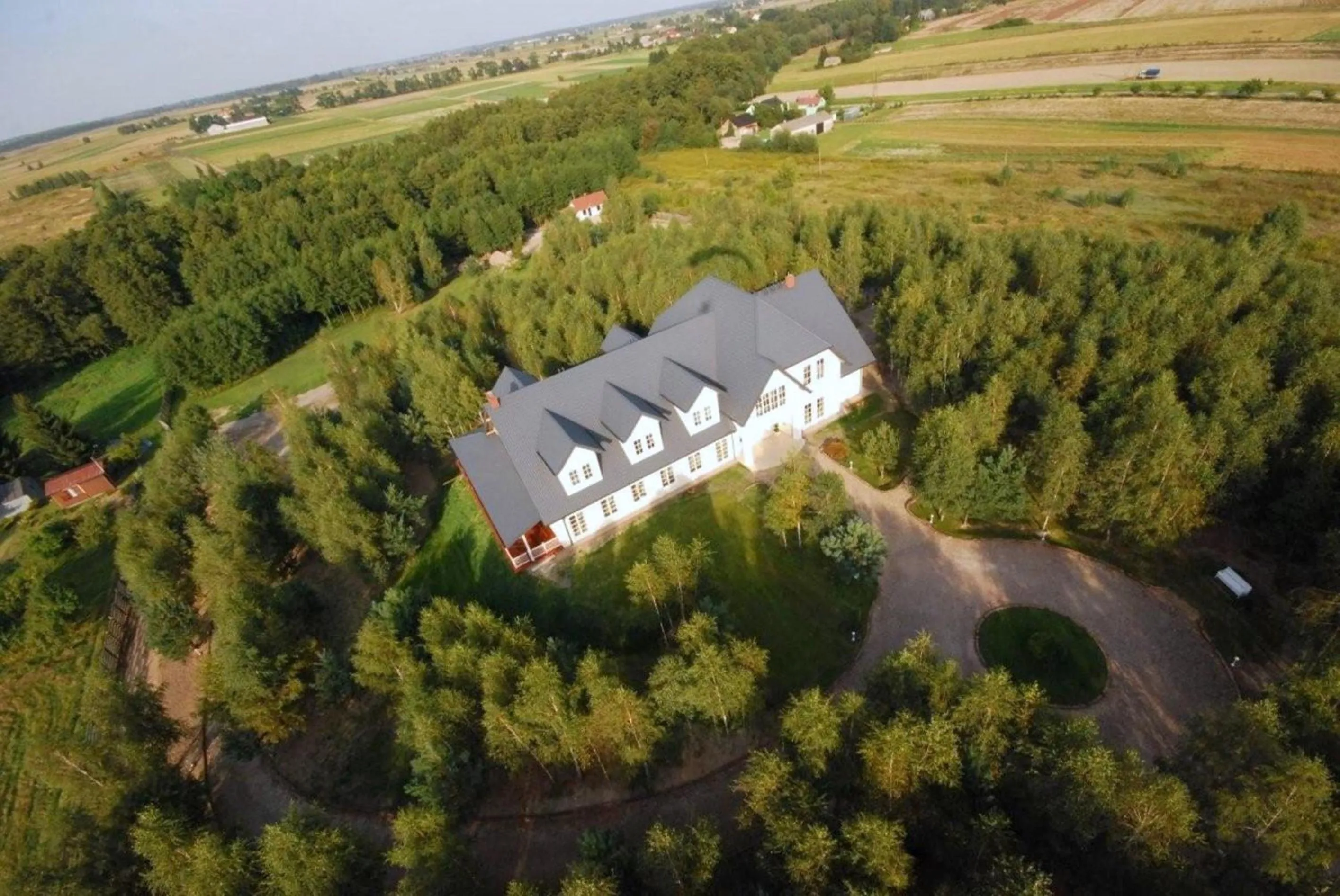 Bird's eye view in Dwór Złotopolska Dolina Mansion House
