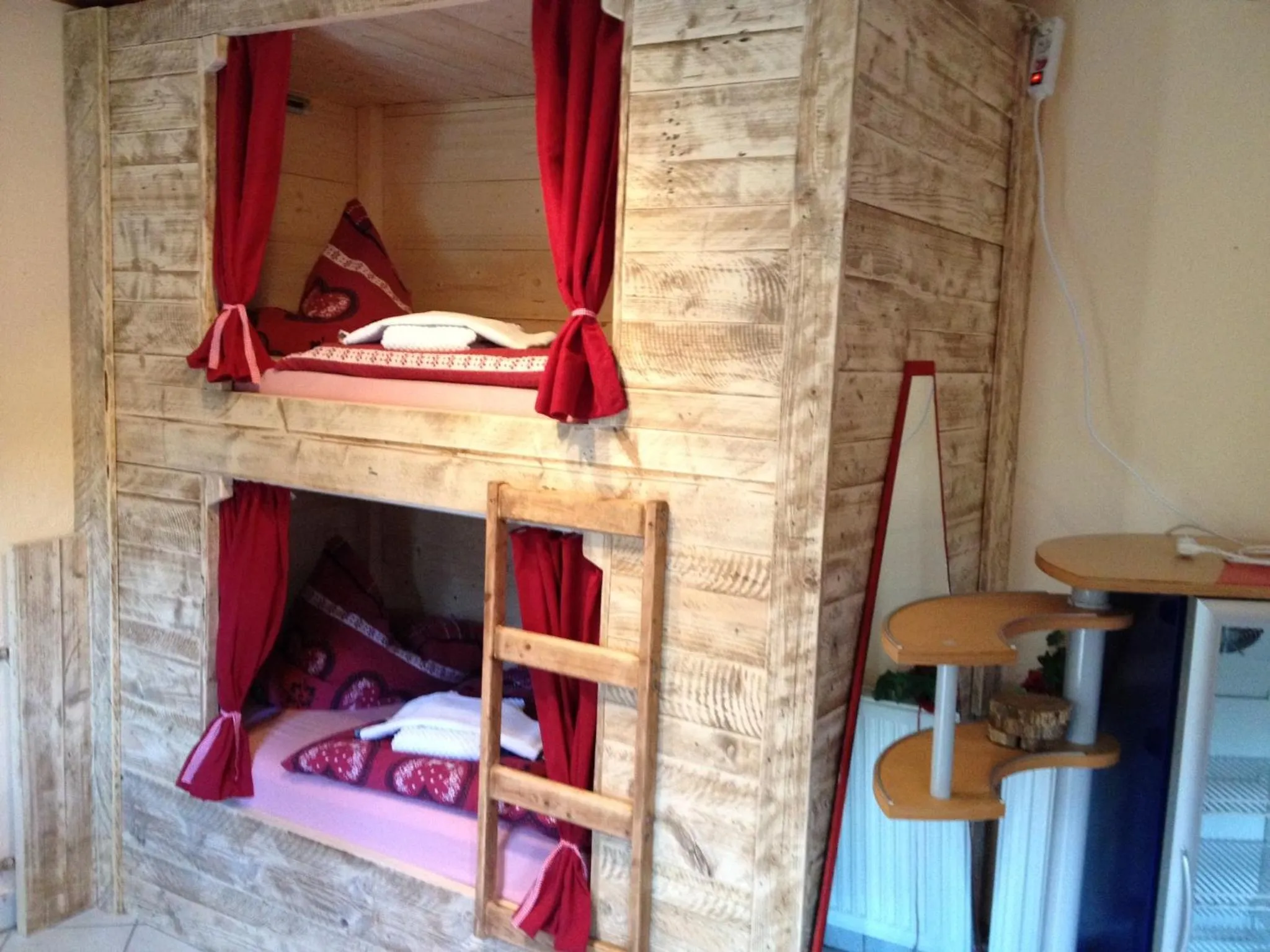 Three-Bedroom Apartment in FEWO Jäger