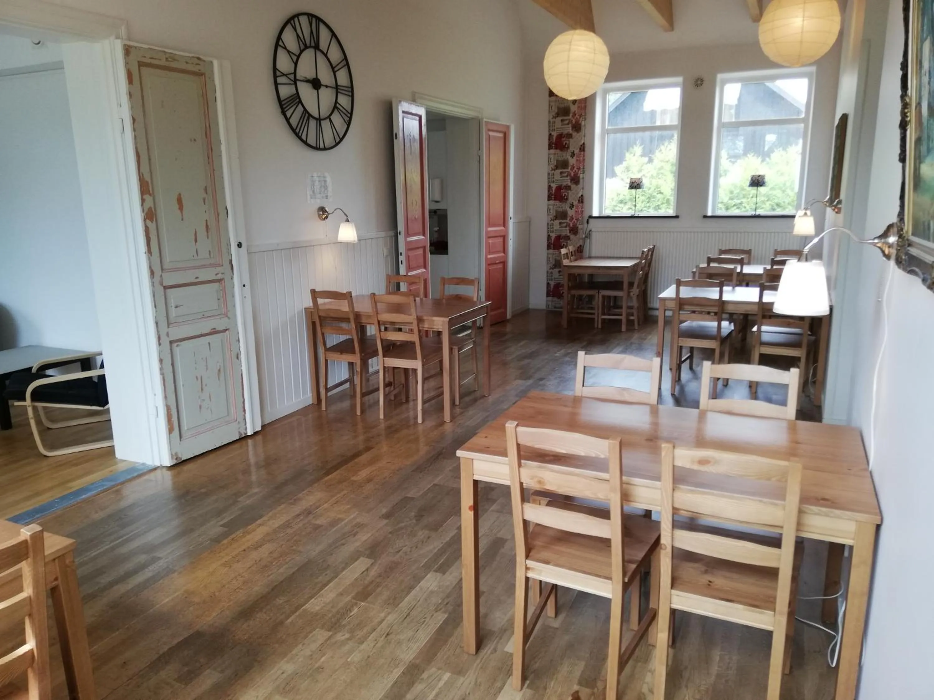 Breakfast in Hallandsåsen Hostel