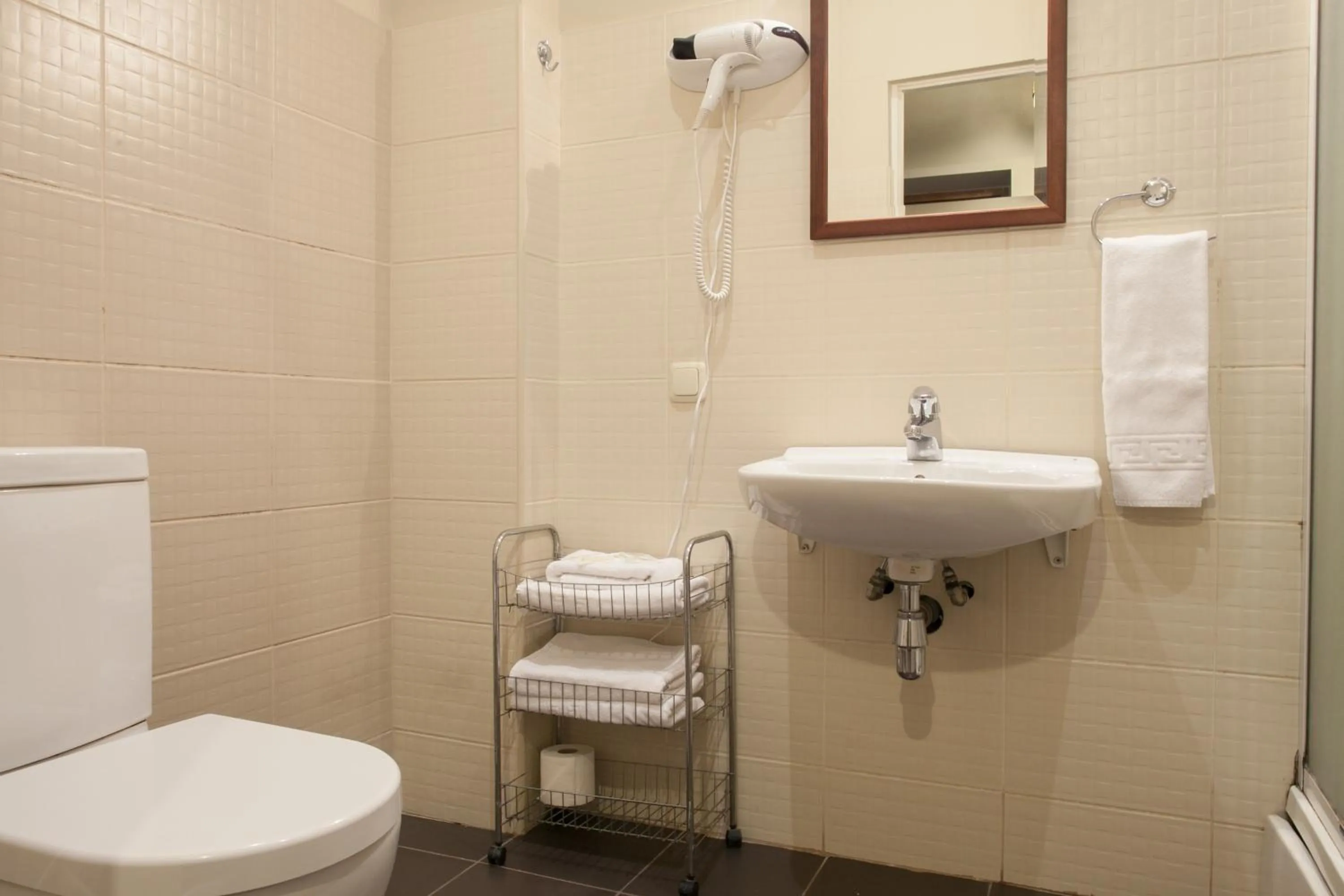 Toilet in Guesthouse Jakob Lenz