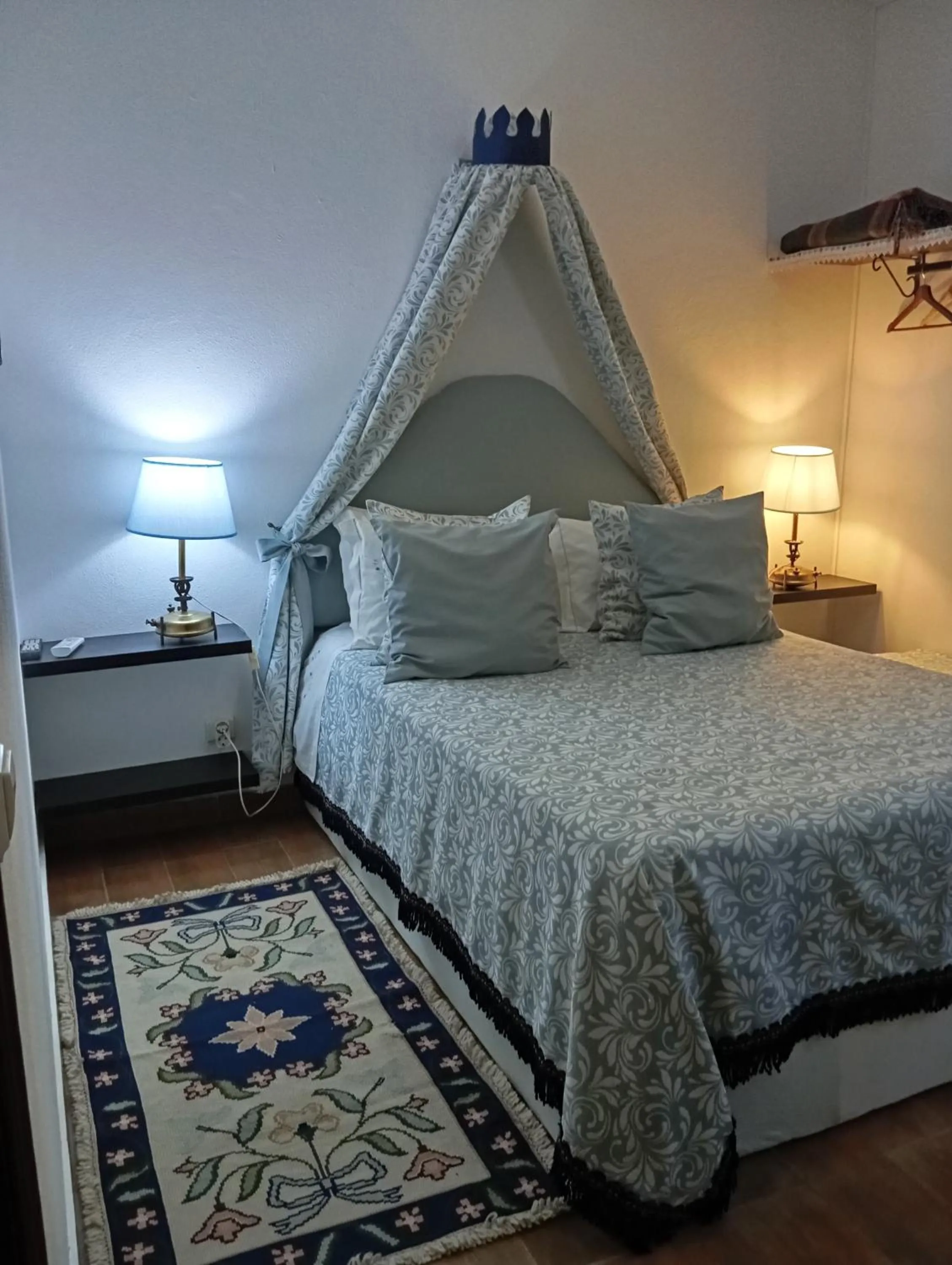 Bed in Quinta do Freixo