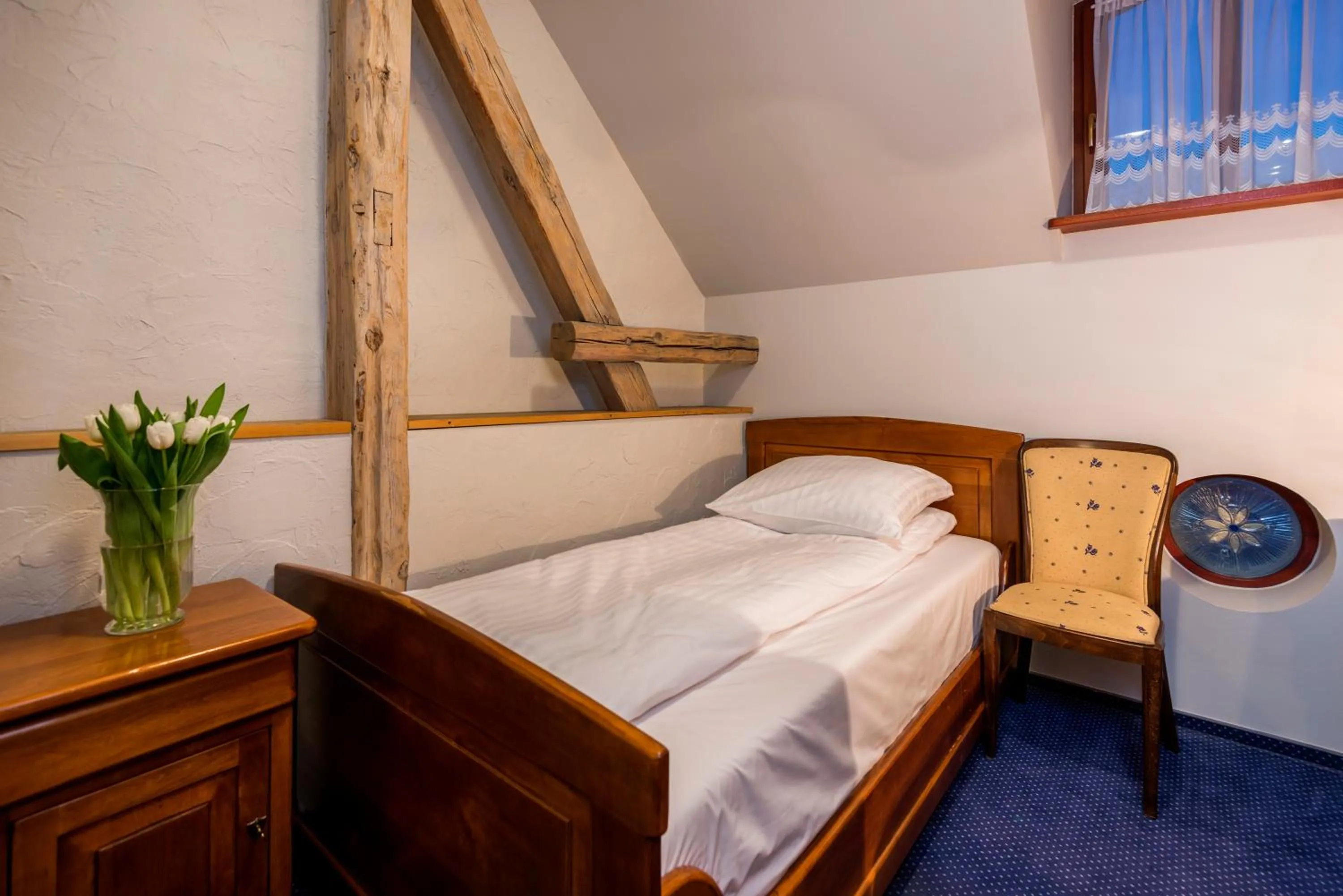 Bedroom, Bed in Dworek 1885