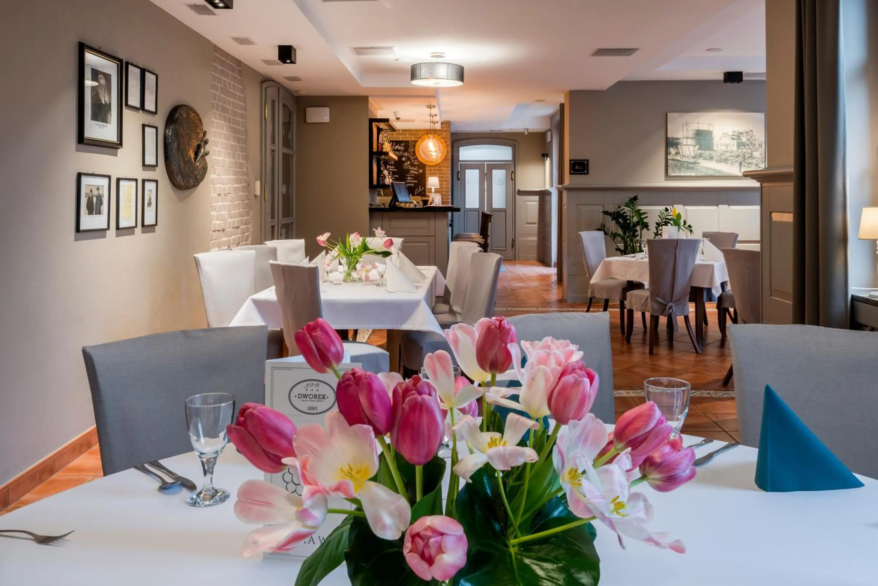 Dining area in Dworek 1885