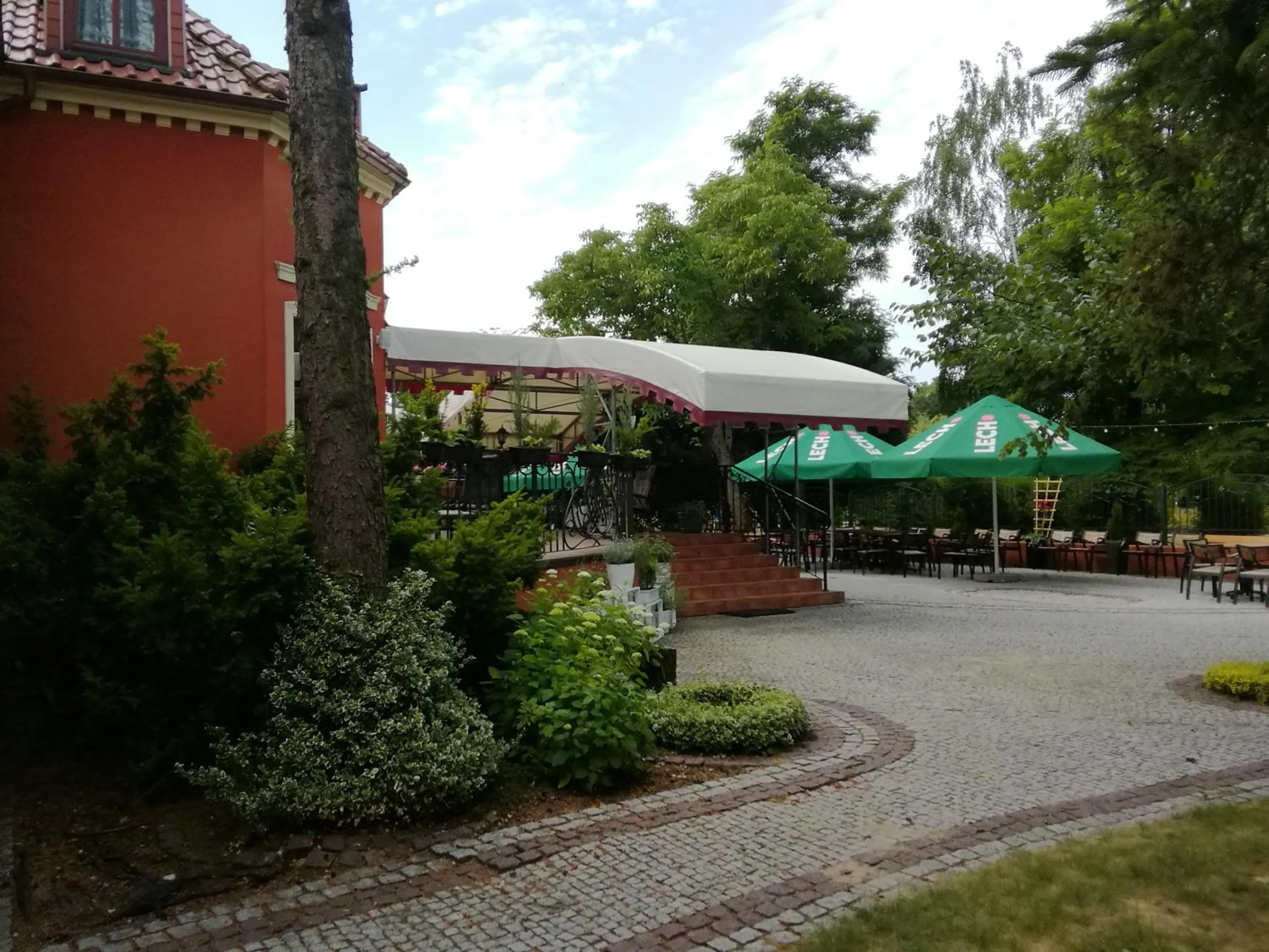 Patio in Dworek 1885