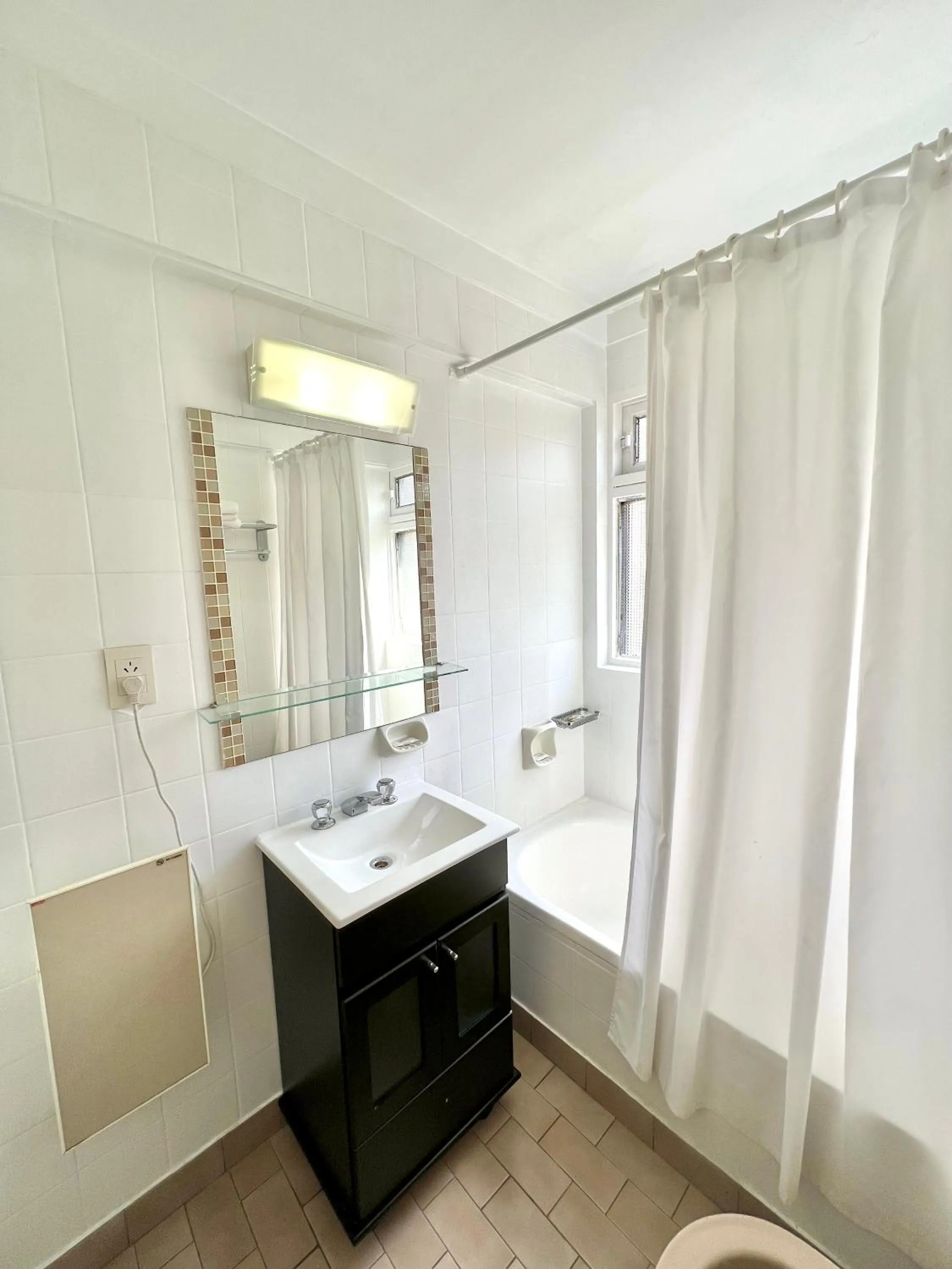 Golf Tower Suites & Apartments