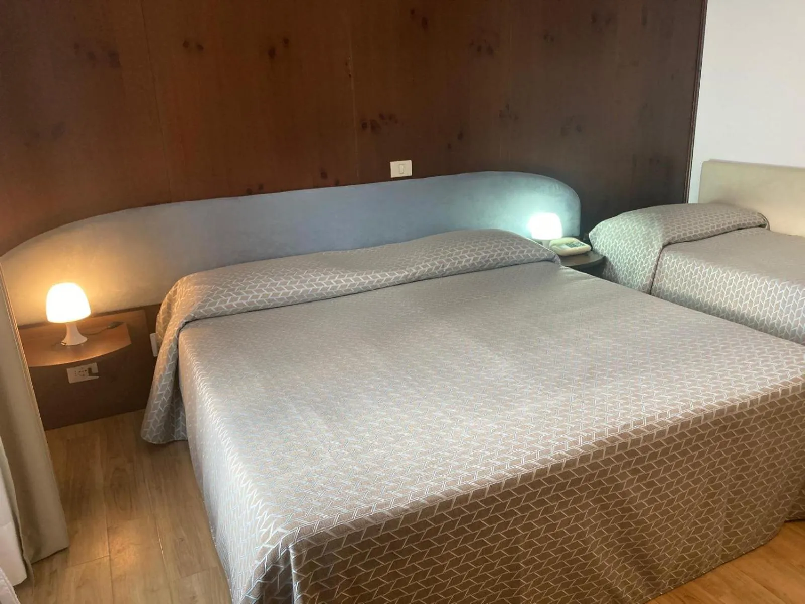 Bedroom, Bed in Etoile De Neige