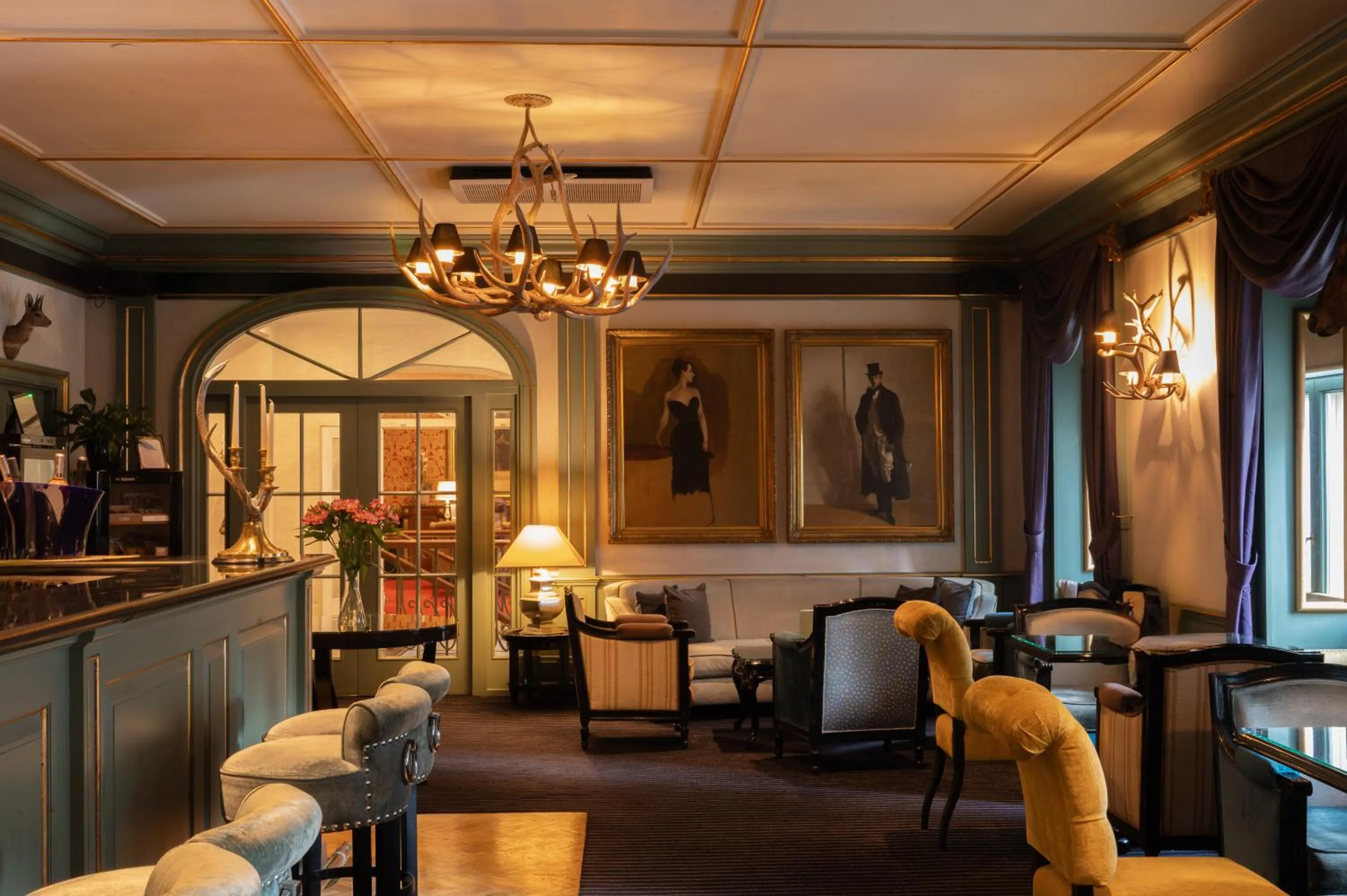 Lounge or bar in Grand Palace Hotel - Small Luxury Hotels of the World