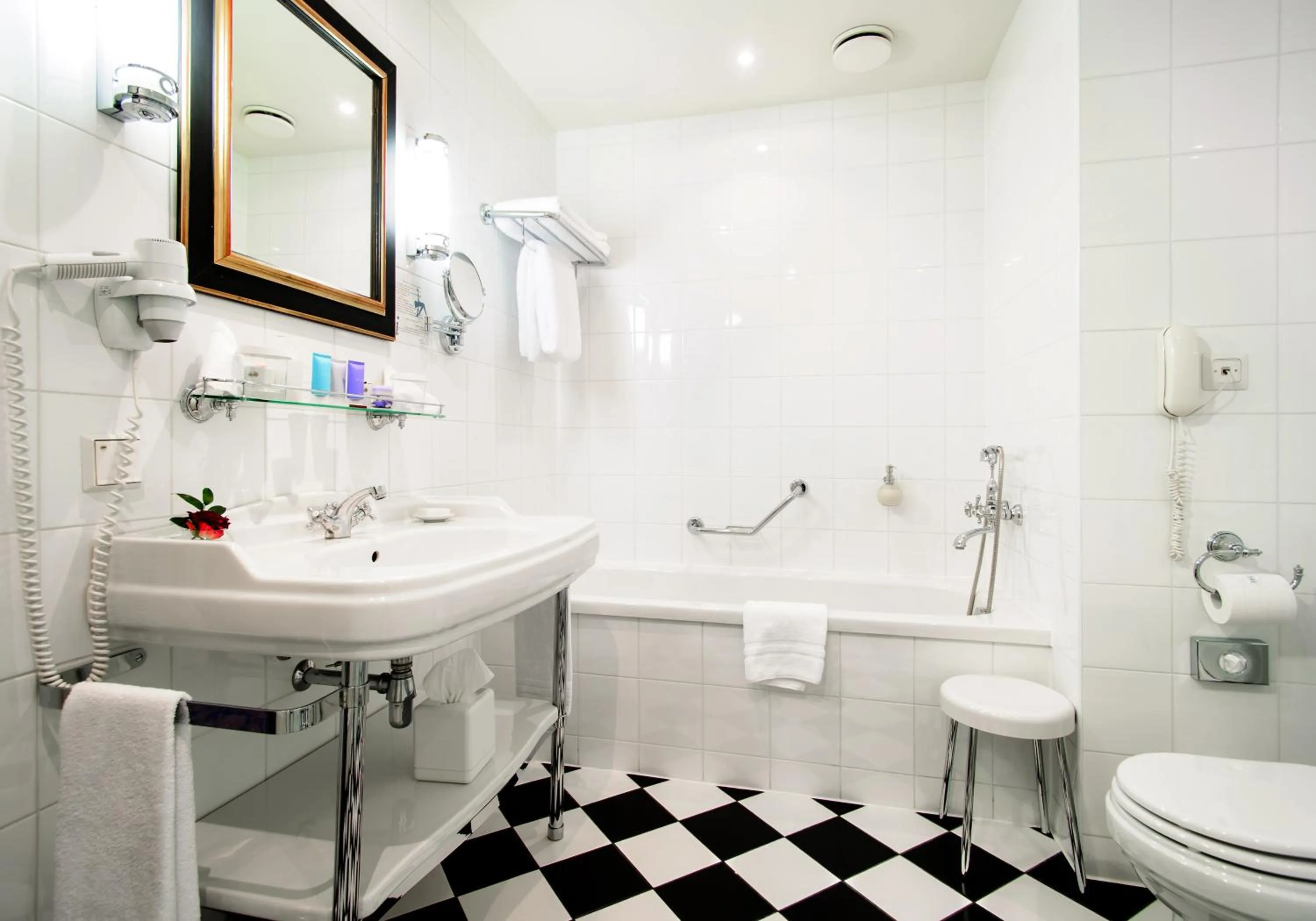 Bathroom in Grand Palace Hotel - Small Luxury Hotels of the World