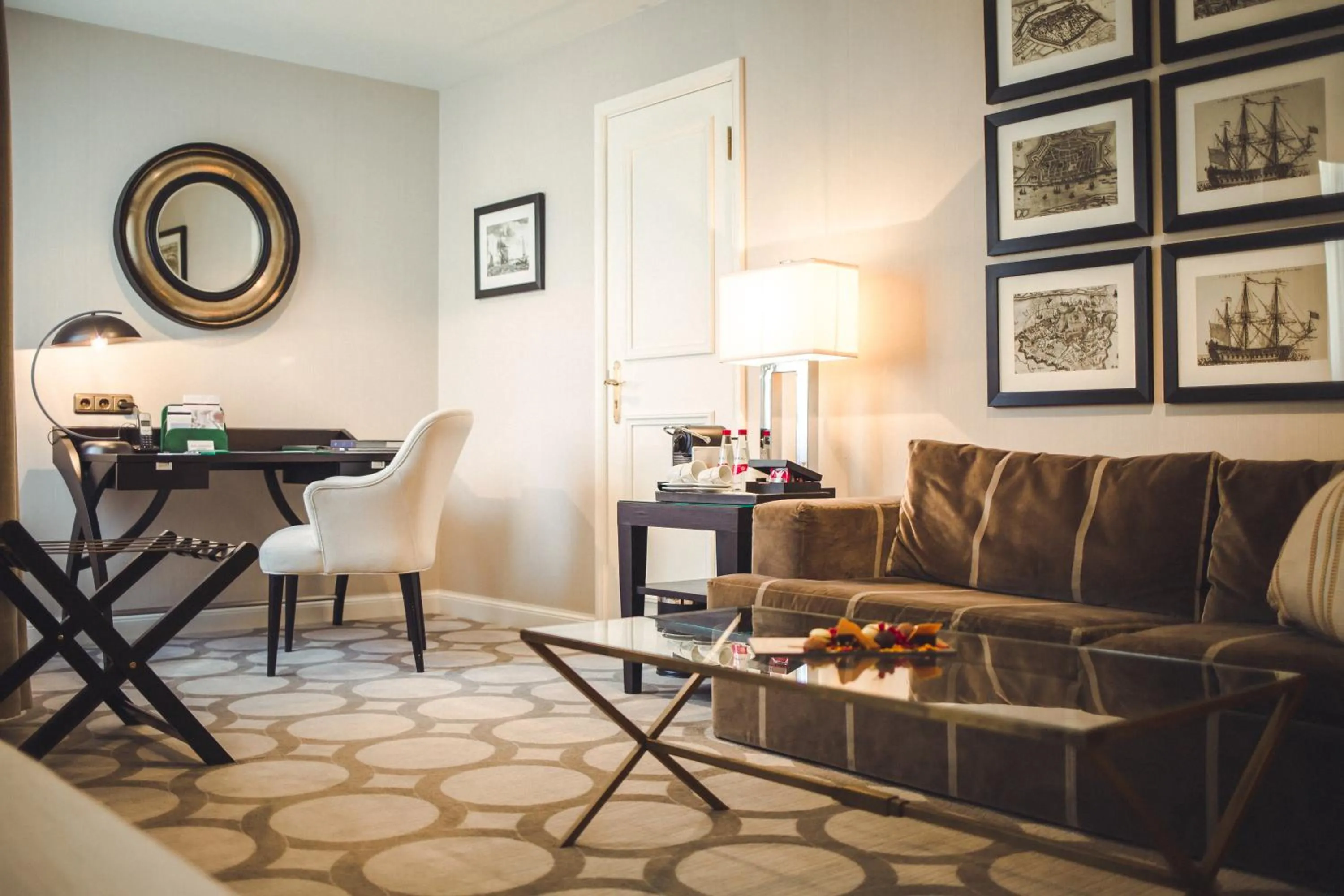 Photo of the whole room in Grand Palace Hotel - Small Luxury Hotels of the World