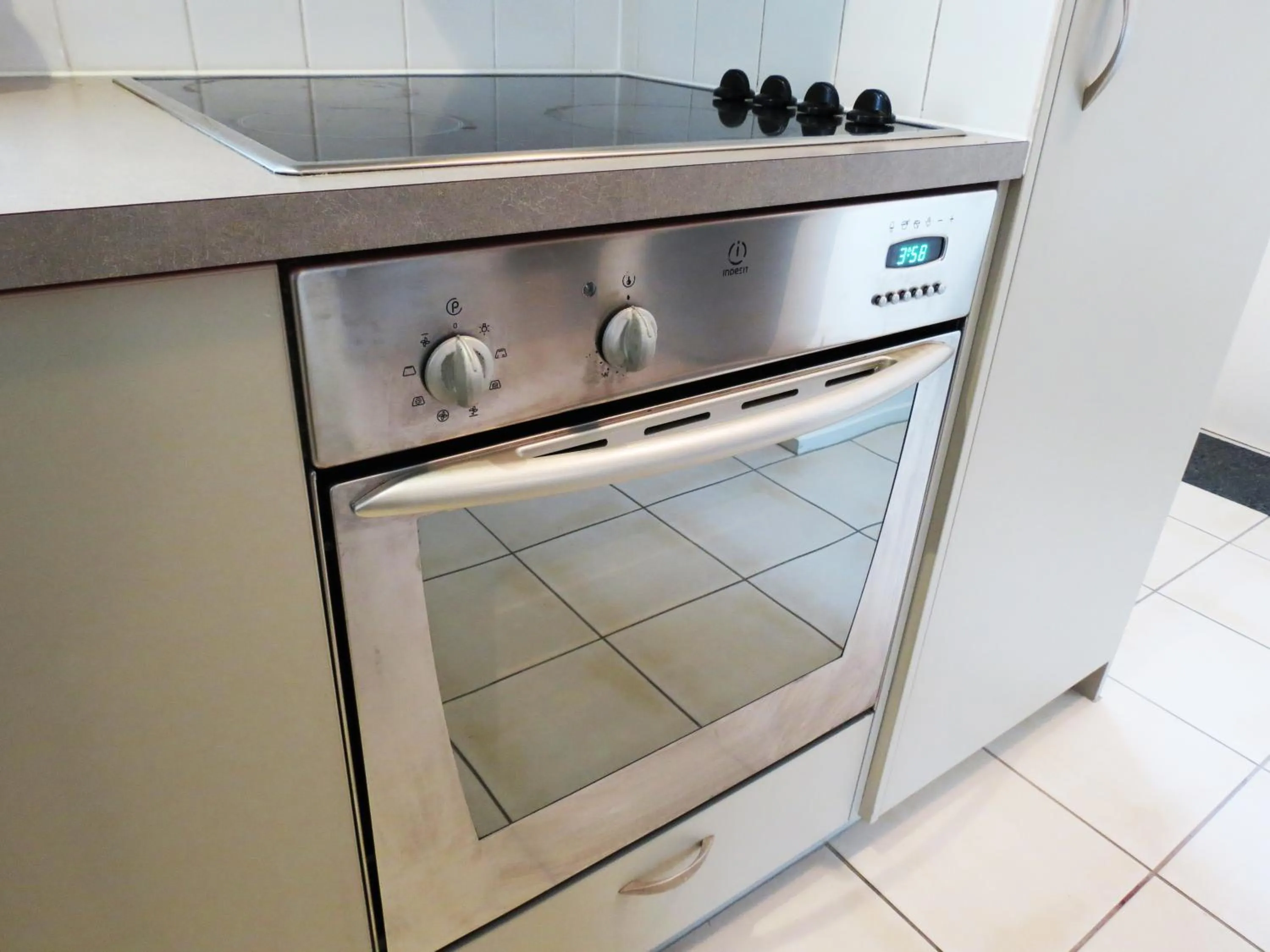 Kitchen or kitchenette in Nesuto Newhaven