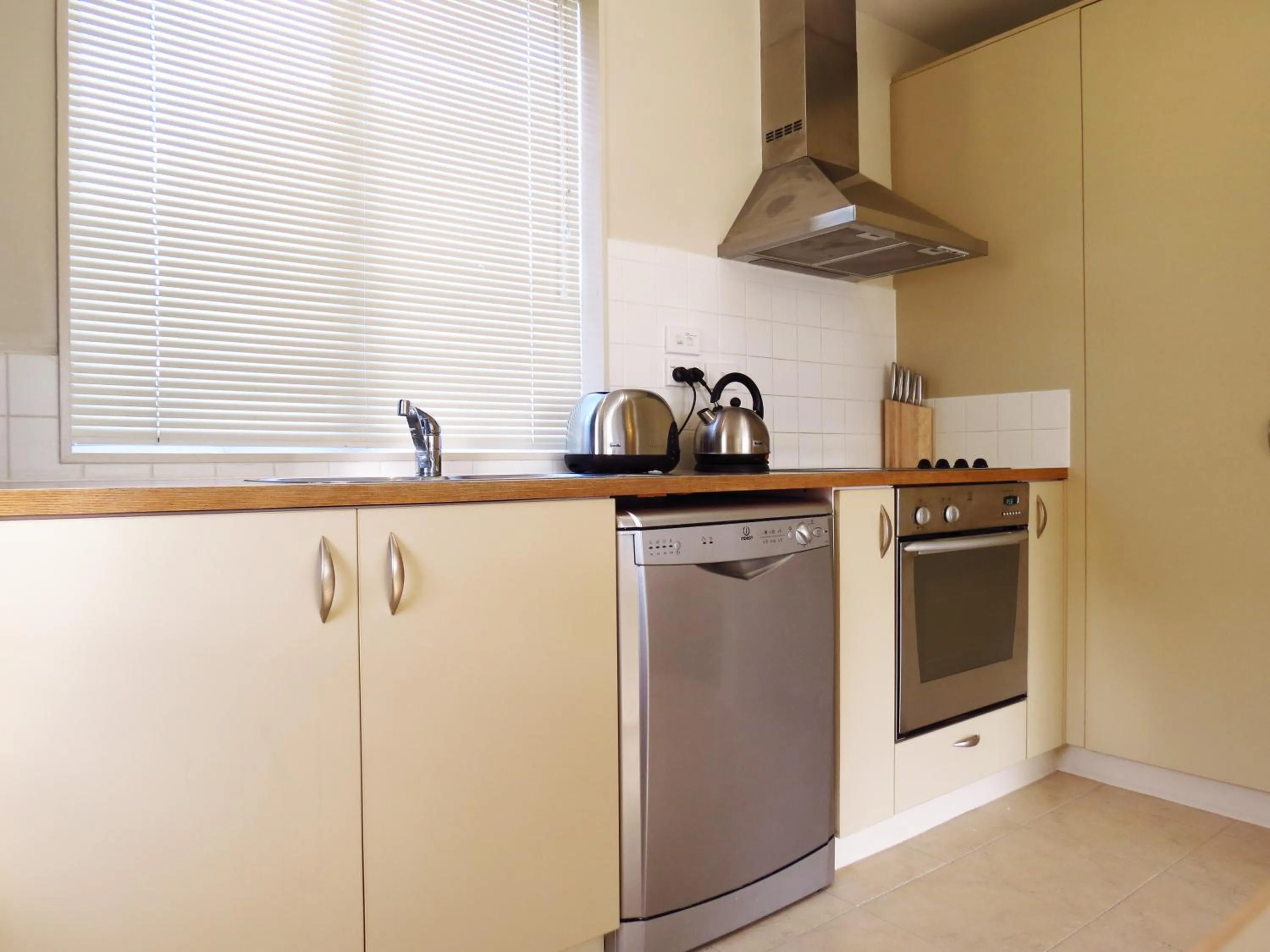 Kitchen or kitchenette in Nesuto Newhaven