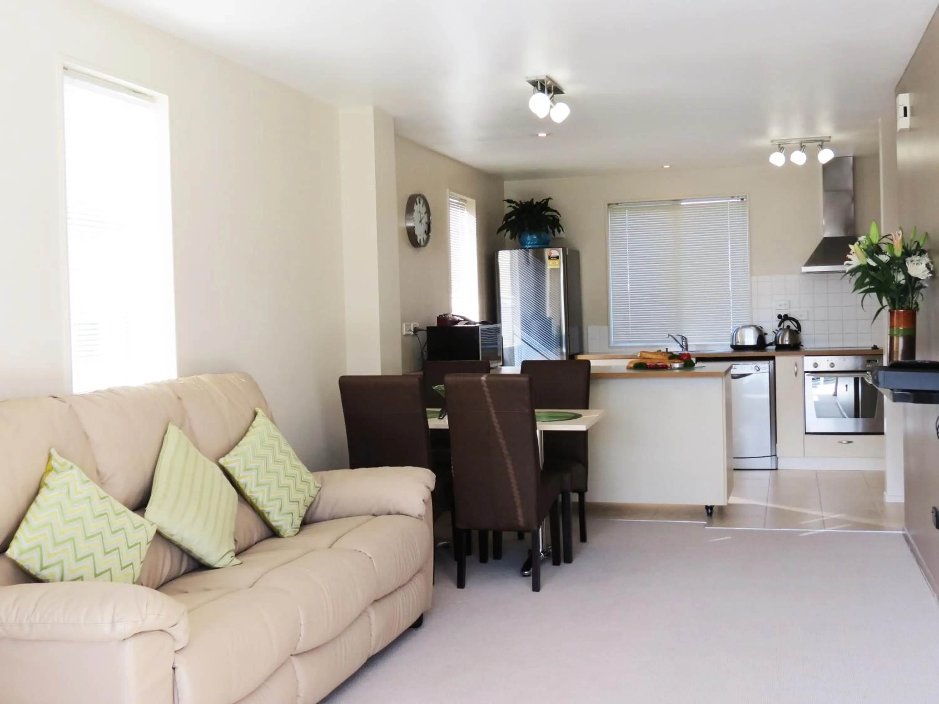 Day in Nesuto Newhaven