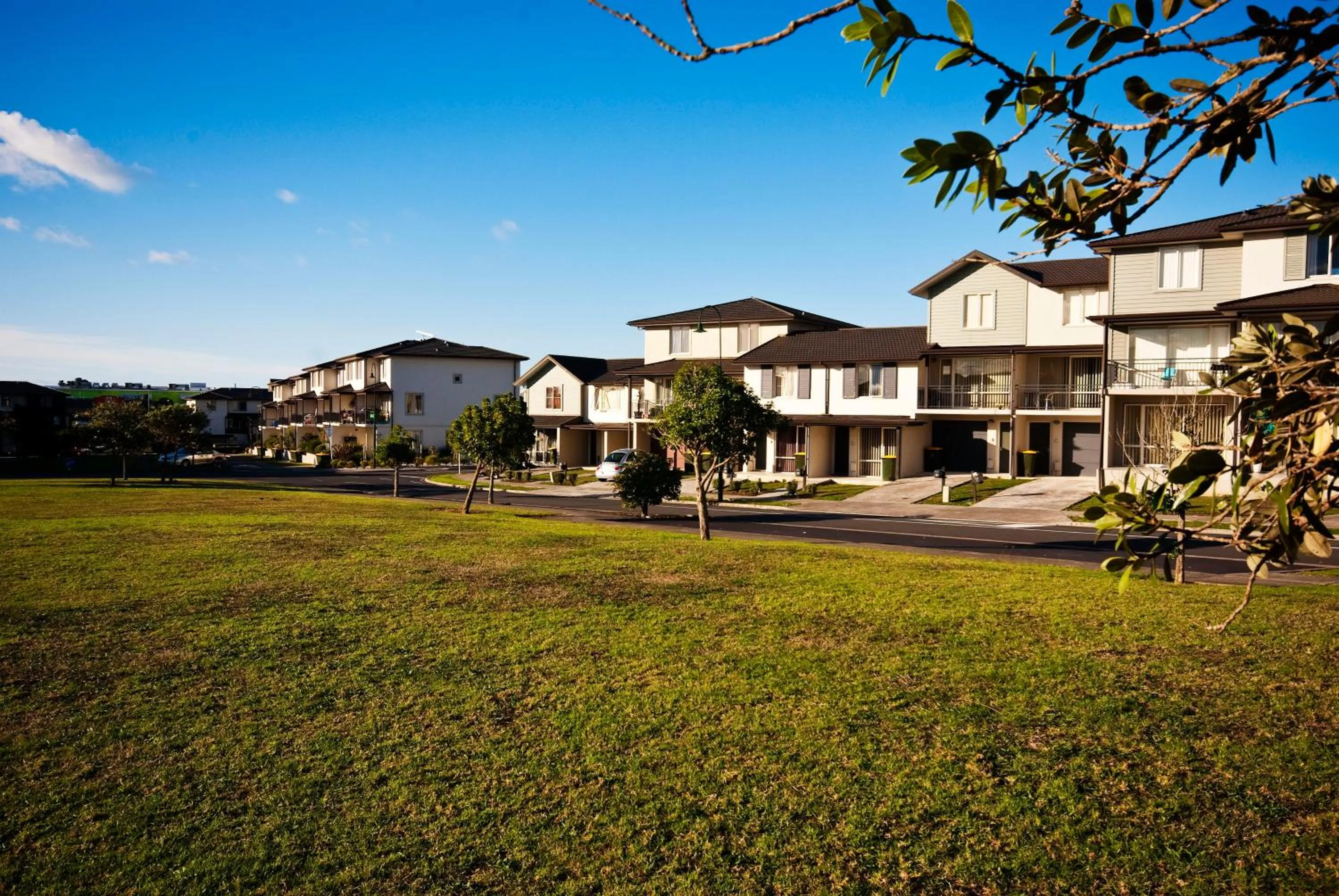 Property building in Nesuto Newhaven