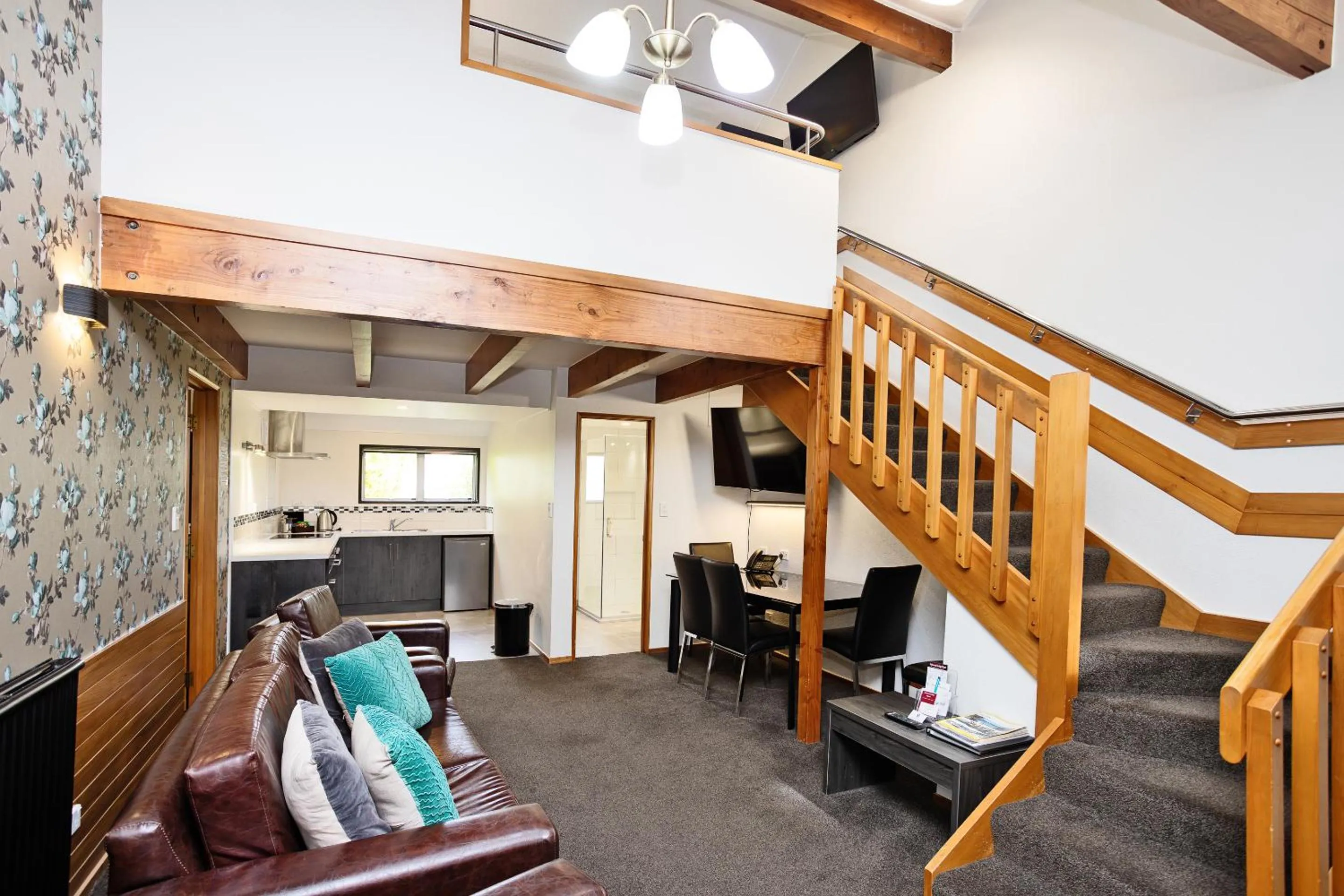 Balmoral Lodge Motel