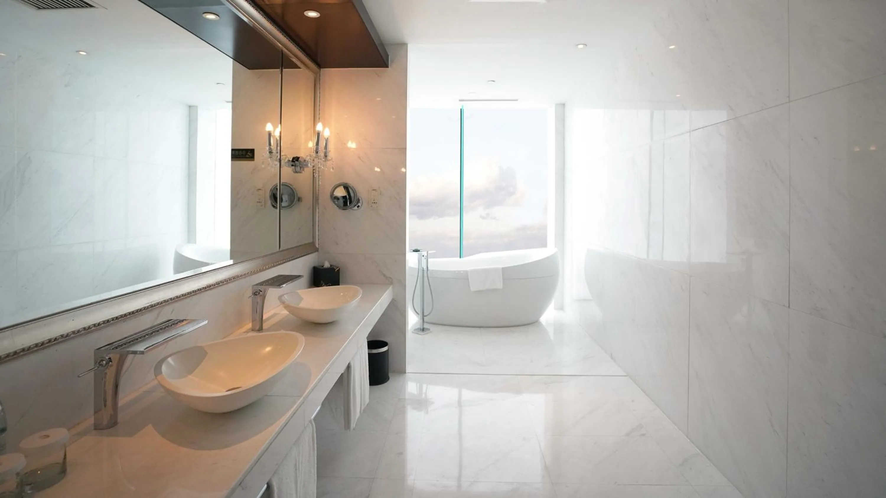 Bathroom in InterContinental Dalian by IHG