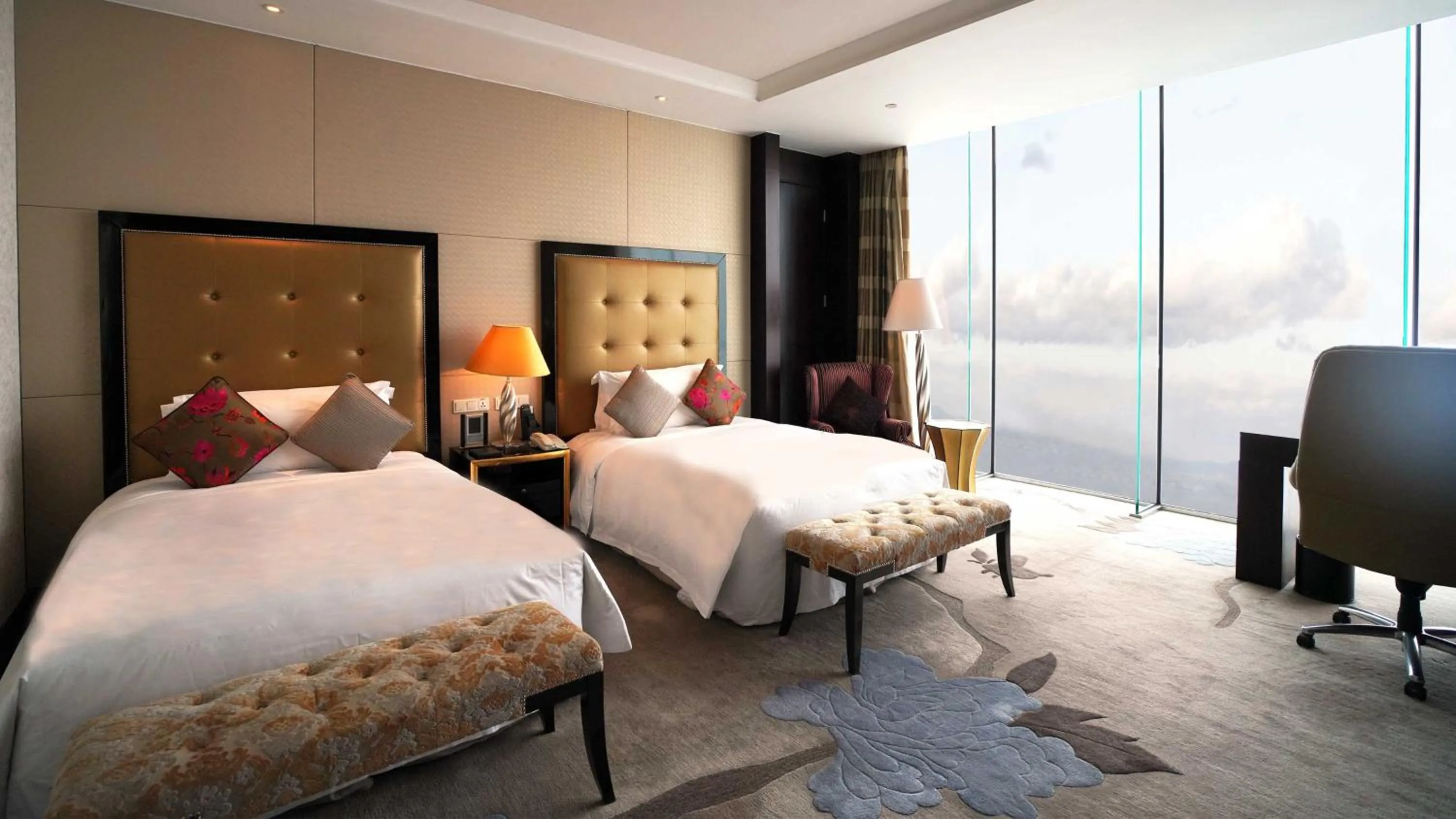 Photo of the whole room, Bed in InterContinental Dalian by IHG