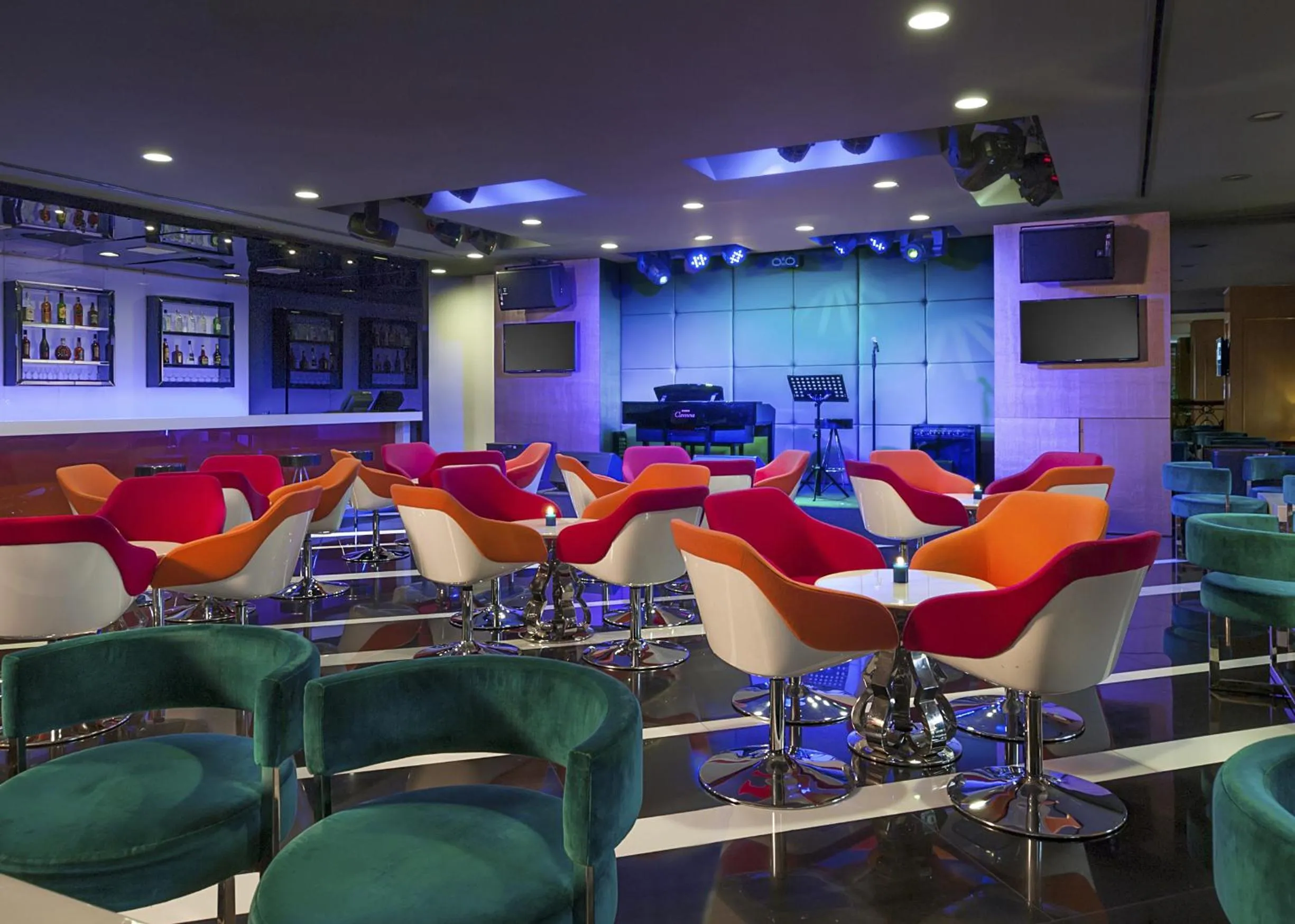 Restaurant/places to eat in Richmonde Hotel Ortigas, Manila