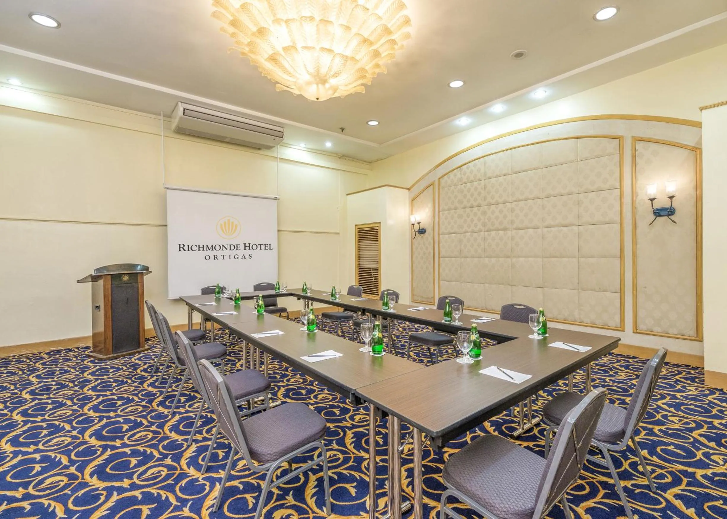 Banquet/Function facilities in Richmonde Hotel Ortigas, Manila