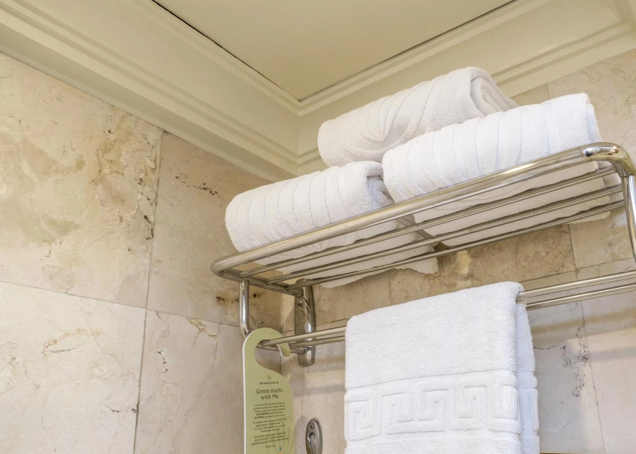 Bathroom in Richmonde Hotel Ortigas, Manila