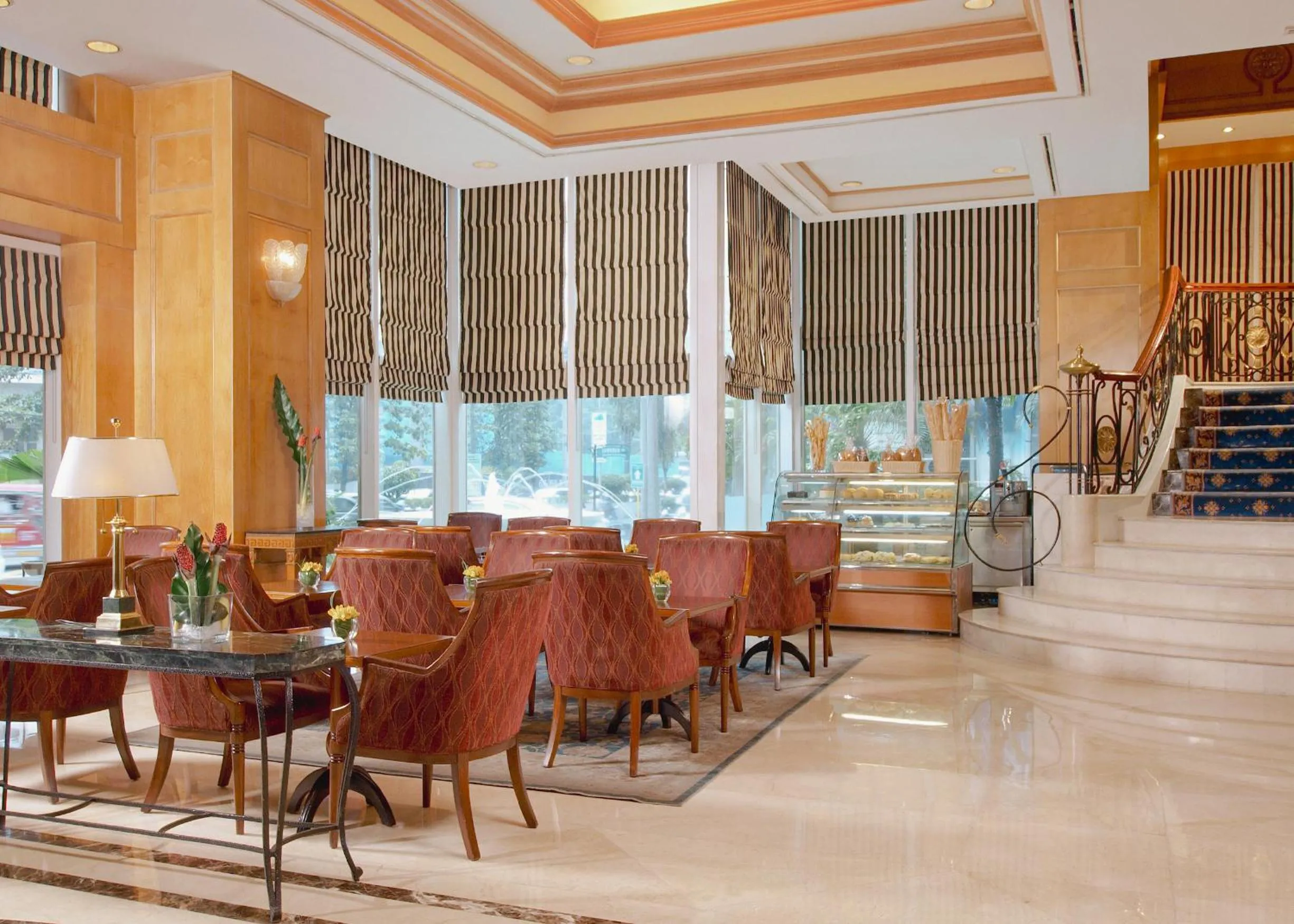 Restaurant/places to eat in Richmonde Hotel Ortigas, Manila