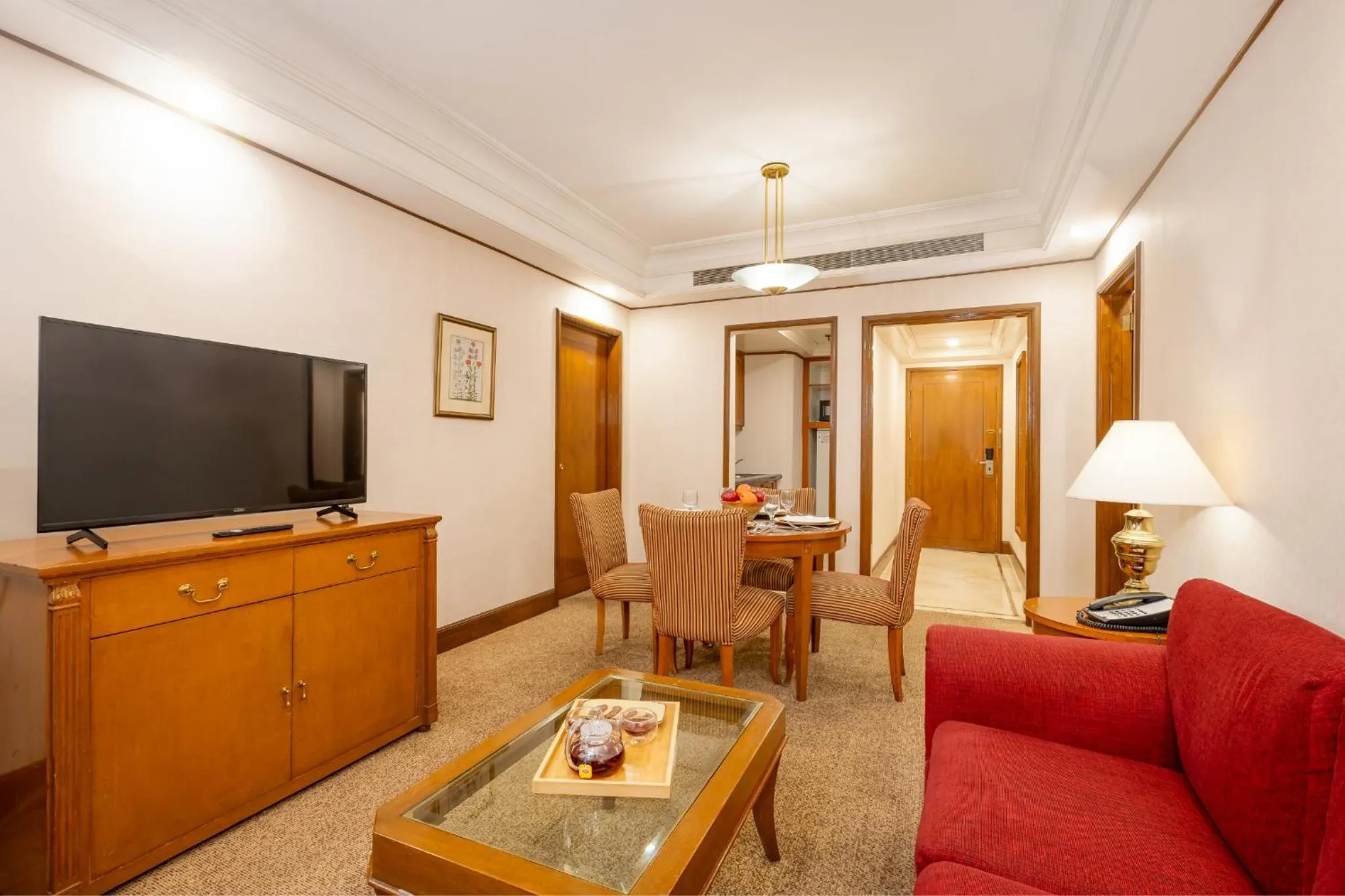 TV and multimedia in Richmonde Hotel Ortigas, Manila