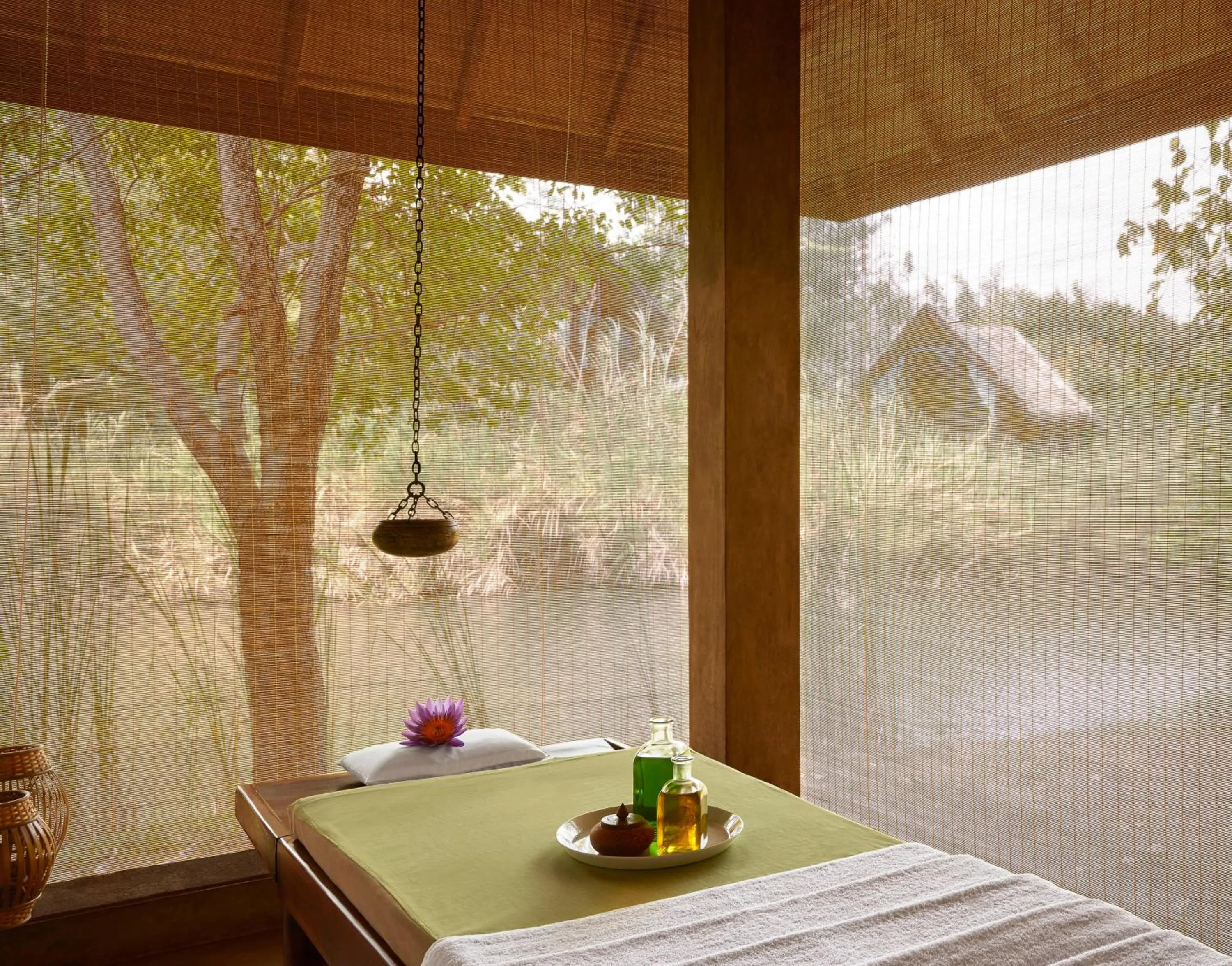 Massage in Jetwing Vil Uyana, A Luxury Reserve