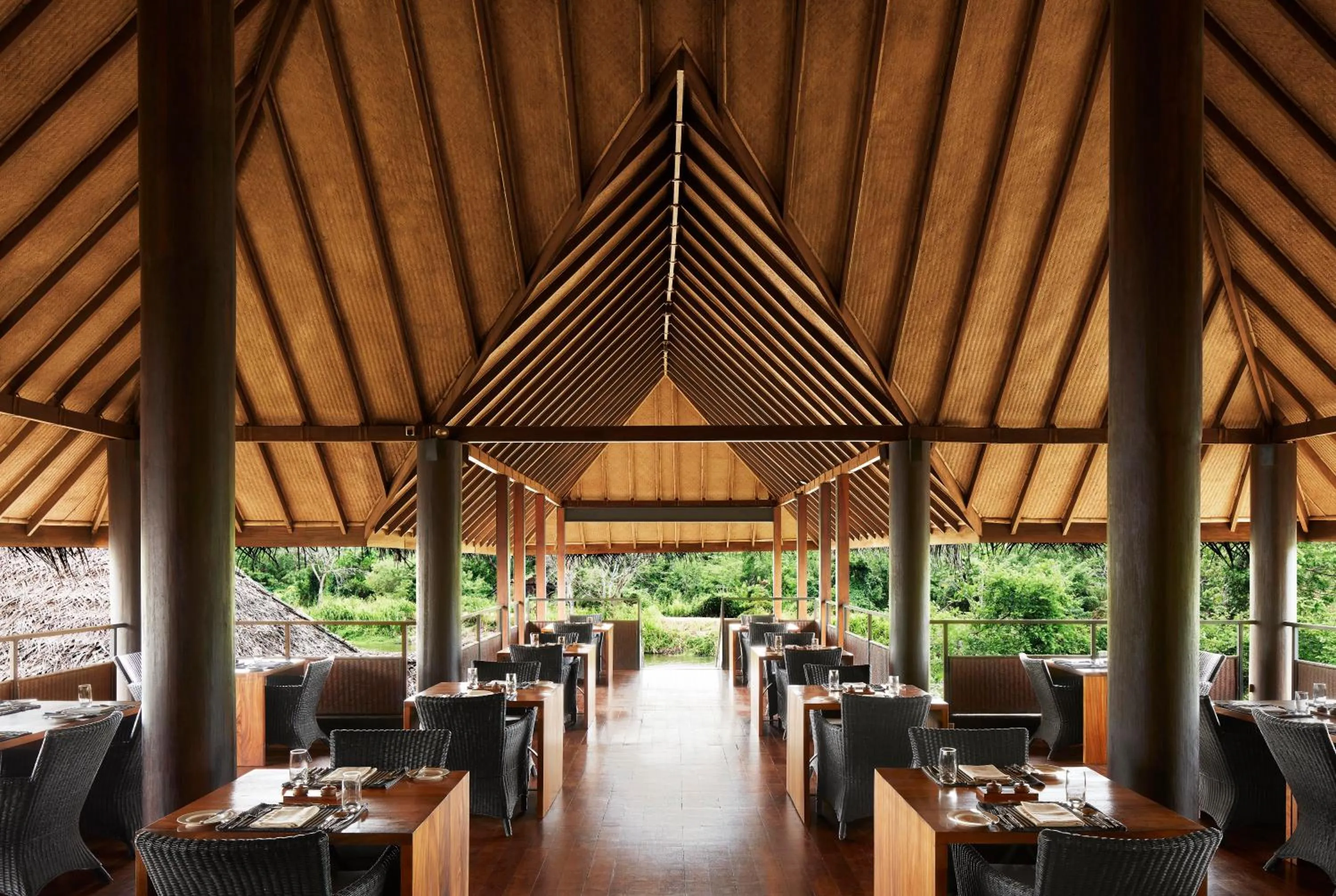 Restaurant/places to eat in Jetwing Vil Uyana, A Luxury Reserve