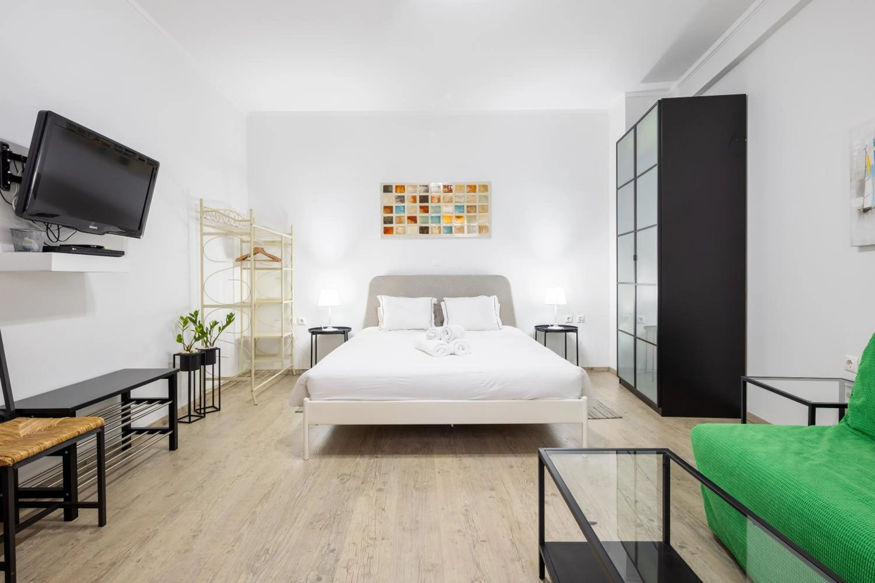 Bed in Apartments Historical Center